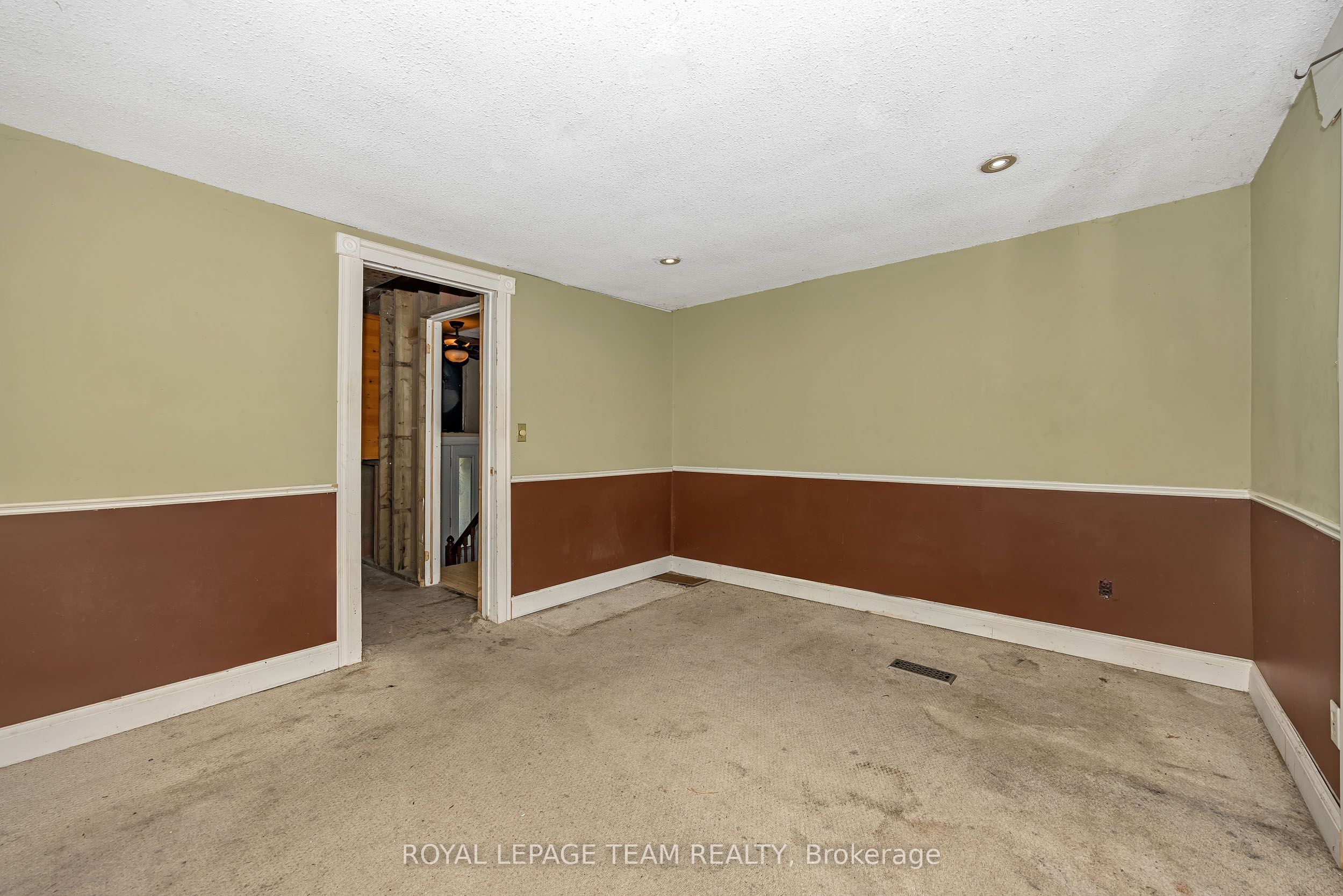 641 Harper Road Property Photo 26