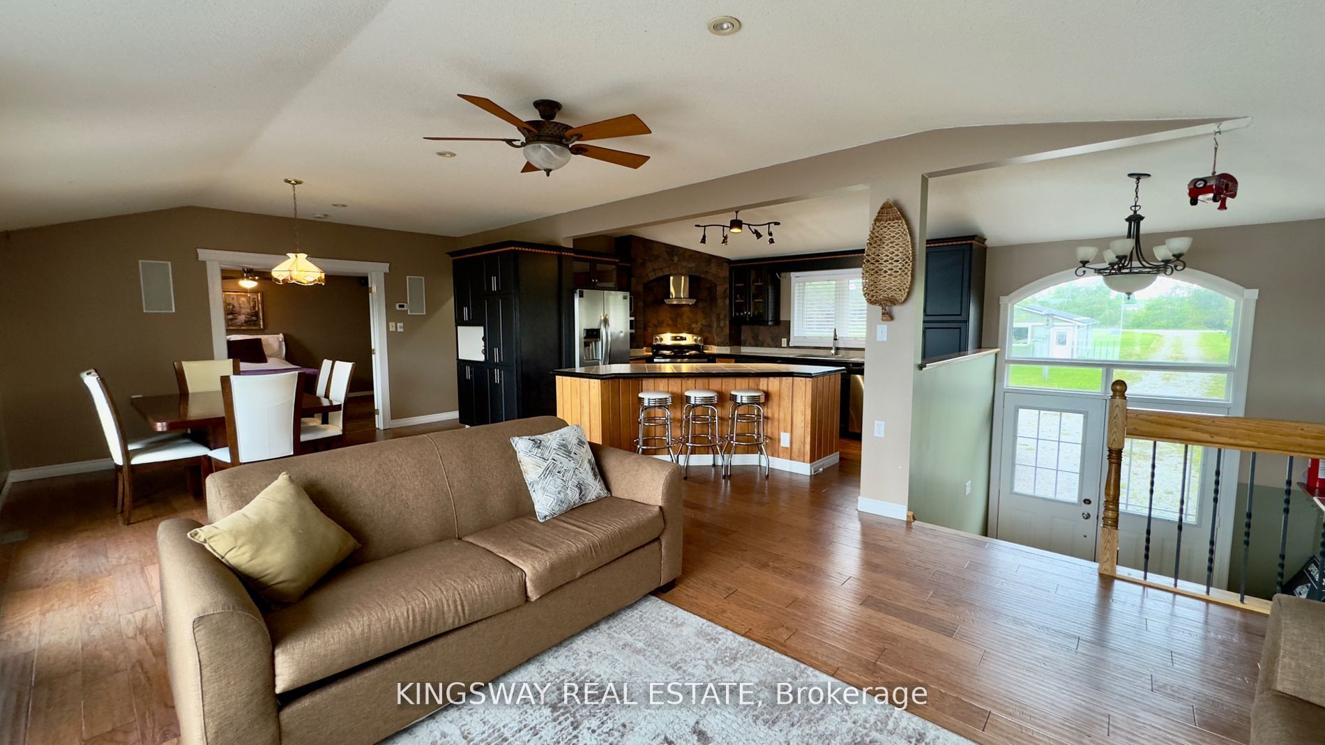 18 Mitchellview Road Property Photo 8