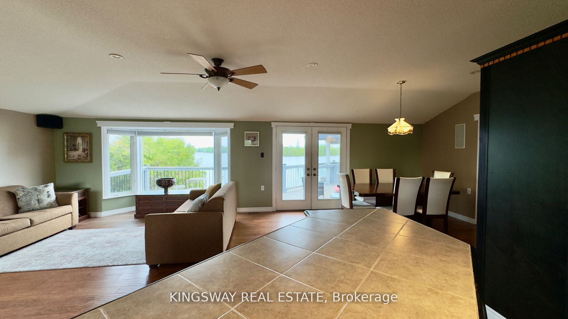 18 Mitchellview Road Property Photo 11