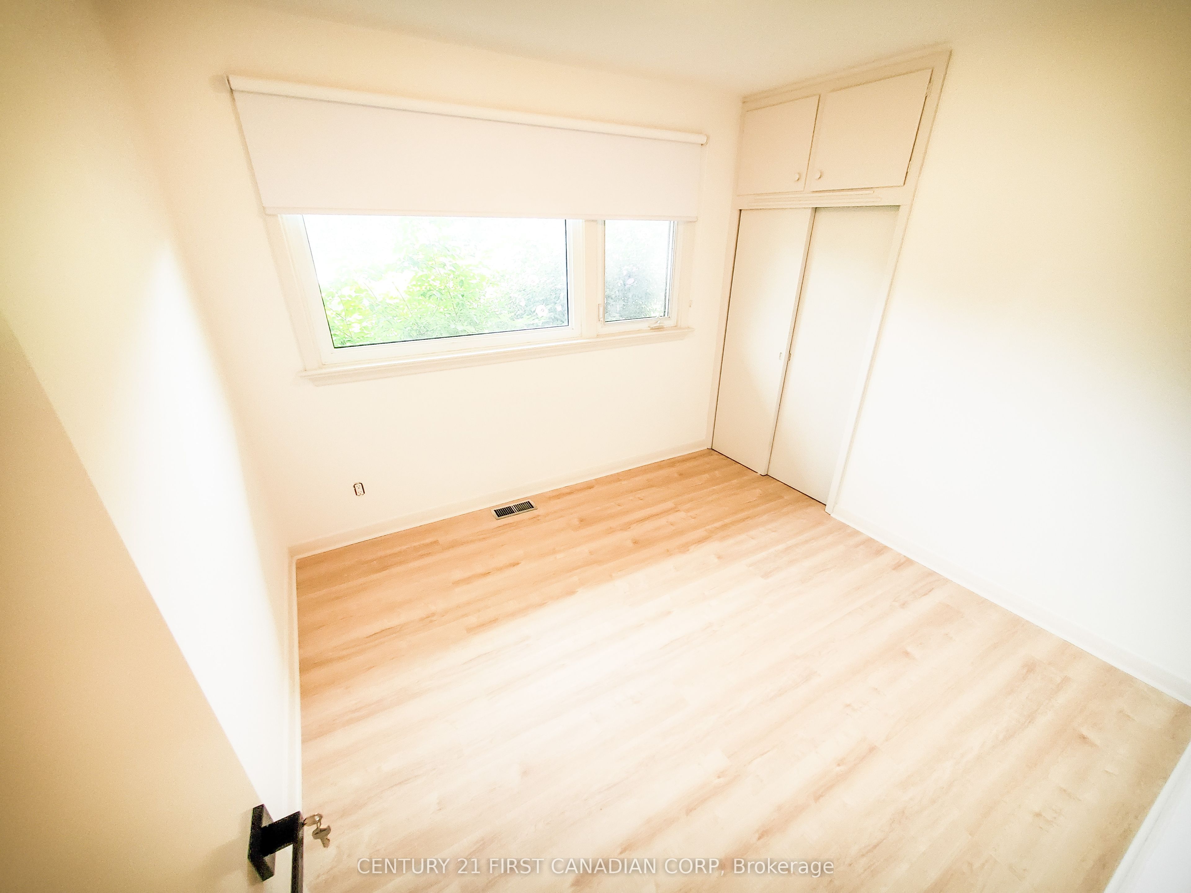 29 Ford Crescent Upper Property Photo 7