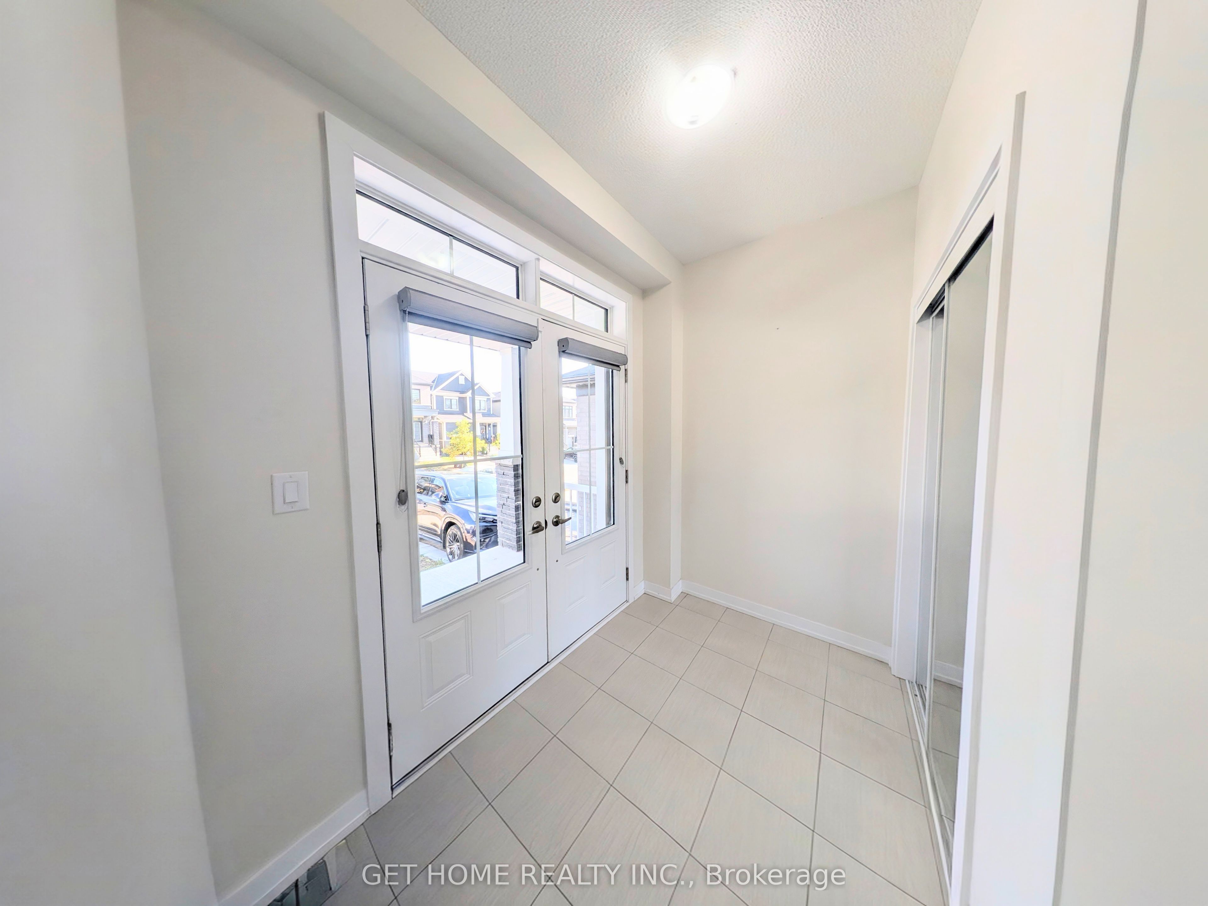 15 Sundin Drive Property Photo 4