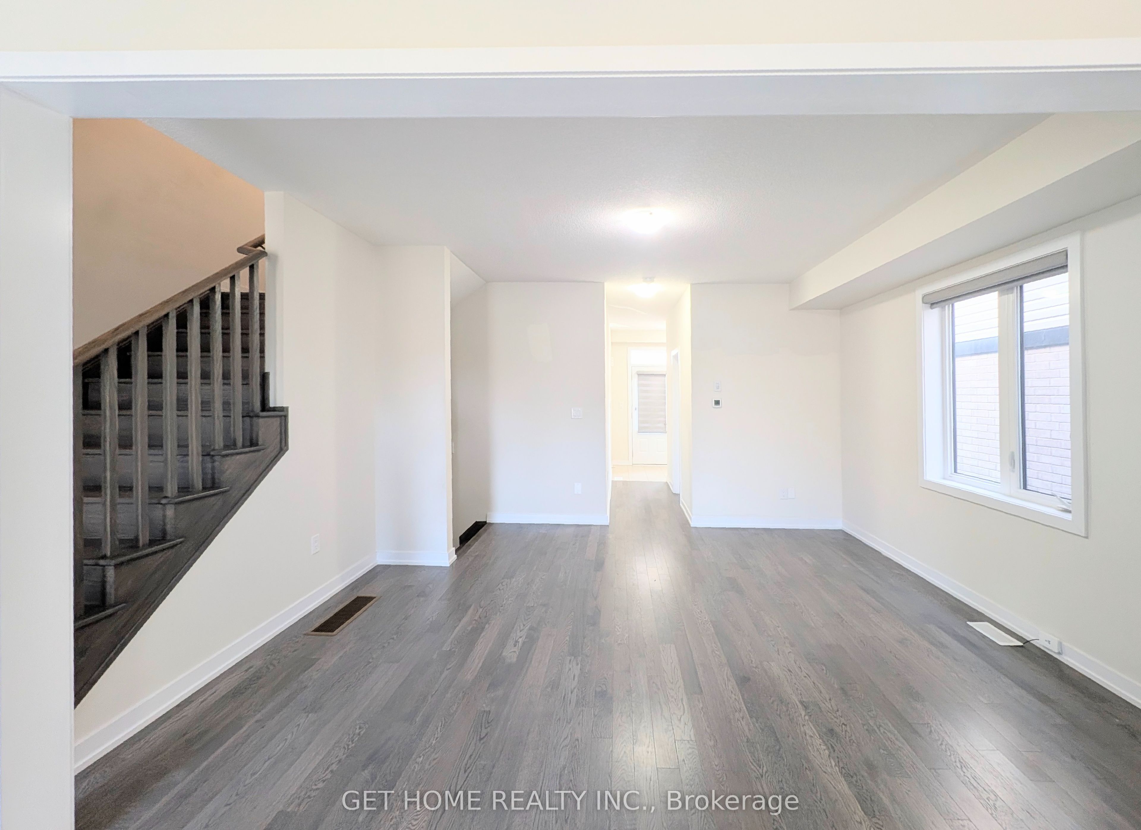 15 Sundin Drive Property Photo 6