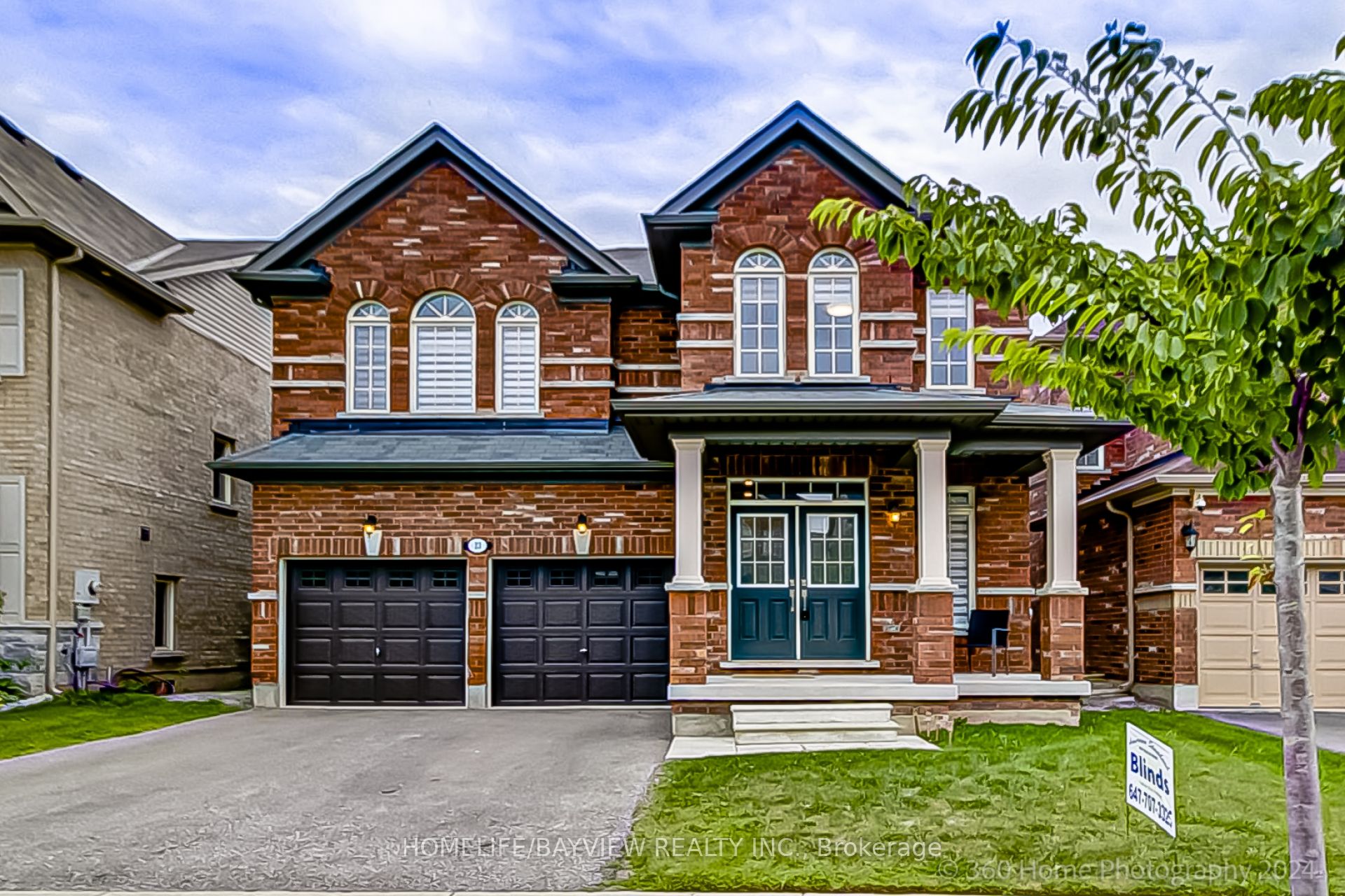 23 Fingland Crescent N Property Photo 1