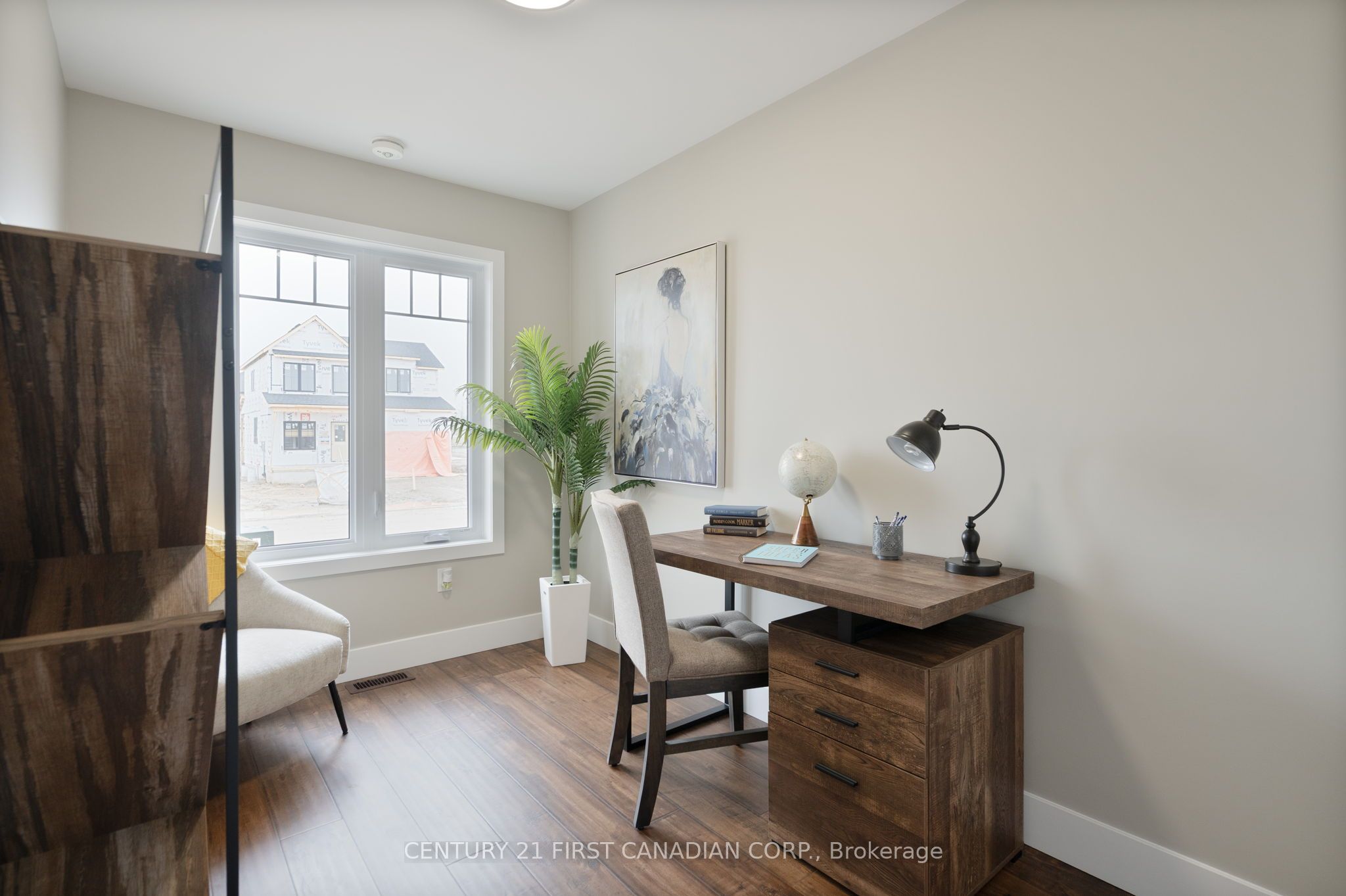 44 Postma Crescent Property Photo 6