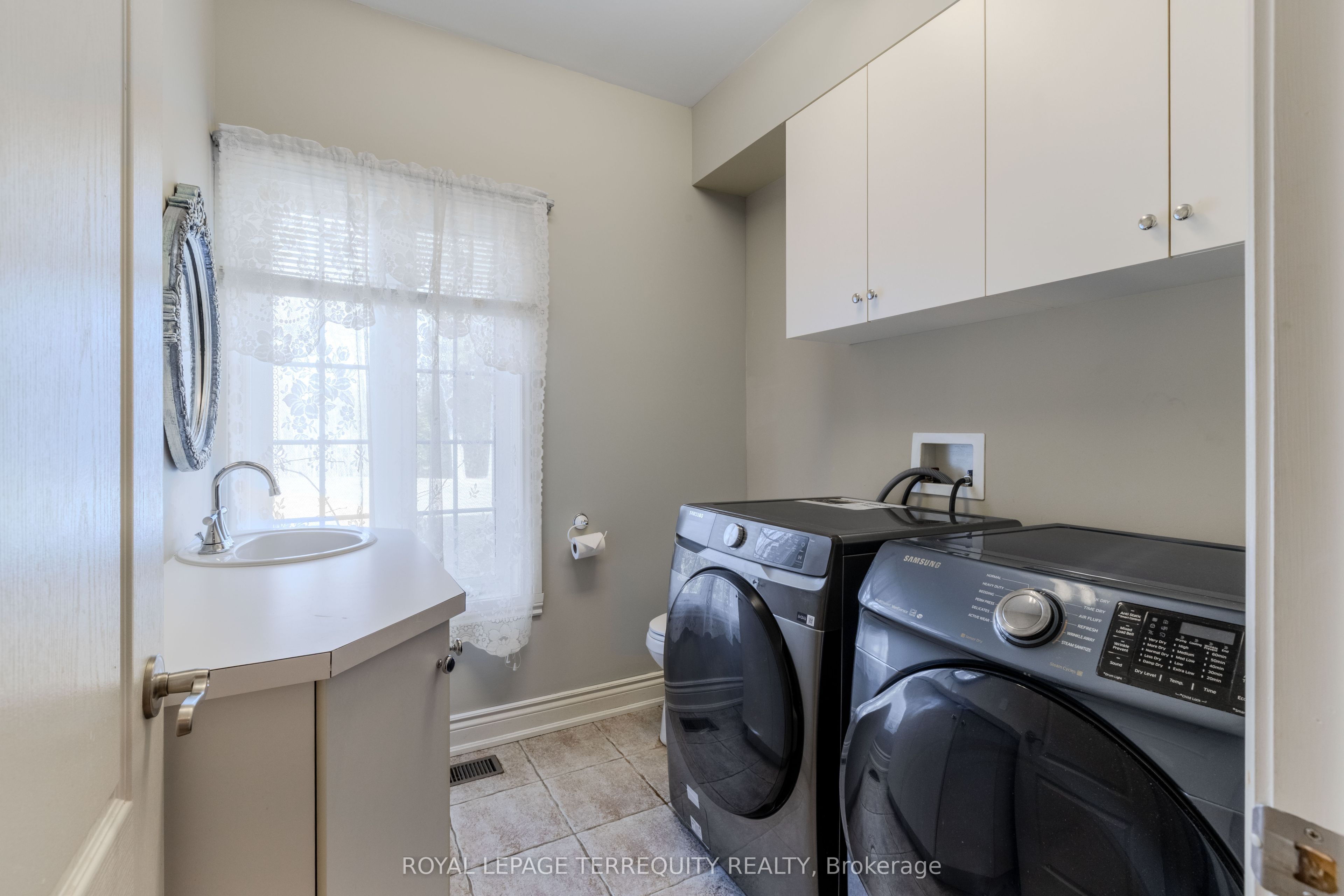591 Du Parc Road Property Photo 15