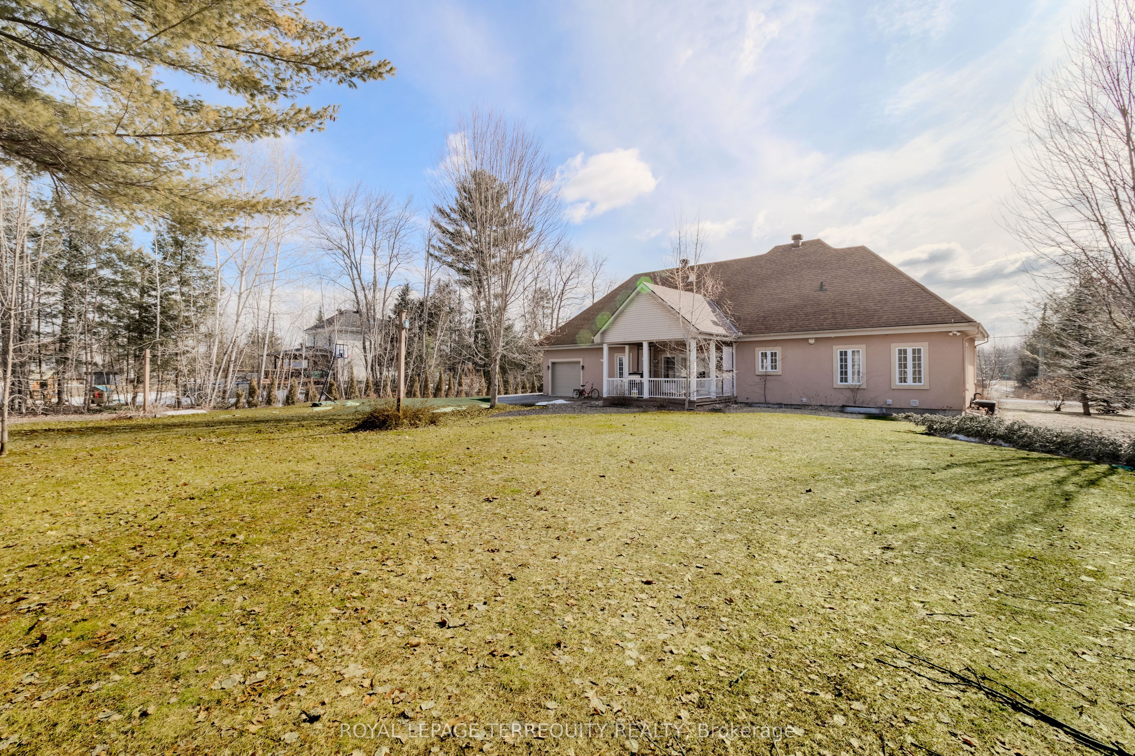 591 Du Parc Road Property Photo 31