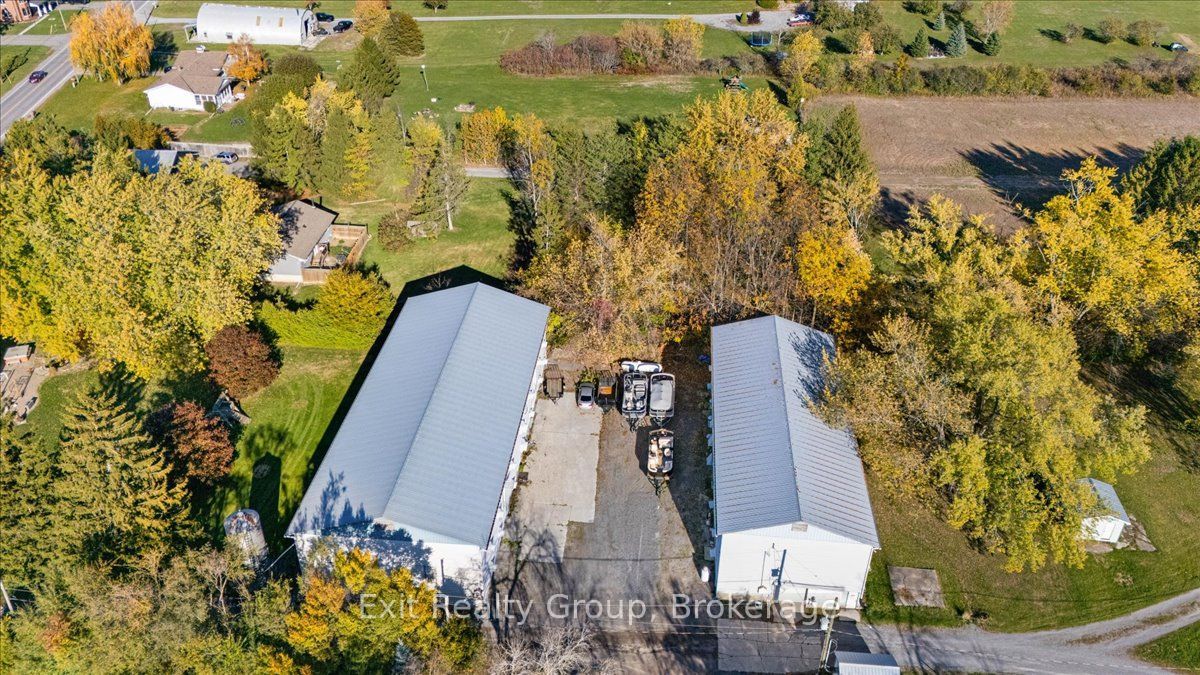 2421 County Road 3 Property Photo 12