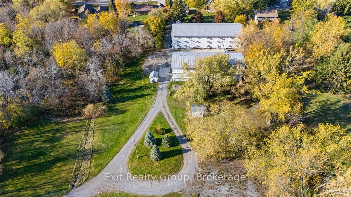 2421 County Road 3 Property Photo 14