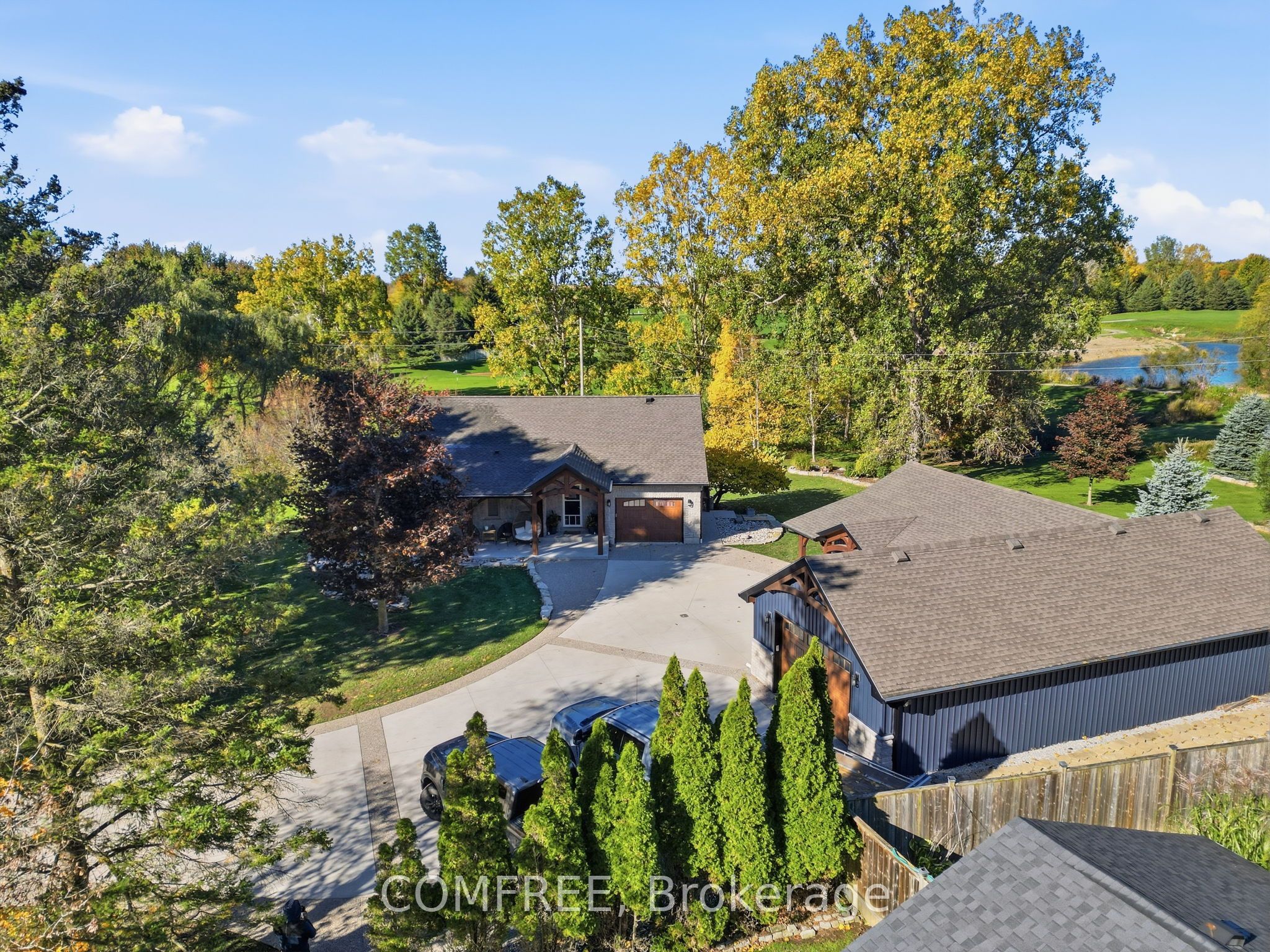 15104 Elginfield Road Property Photo 3