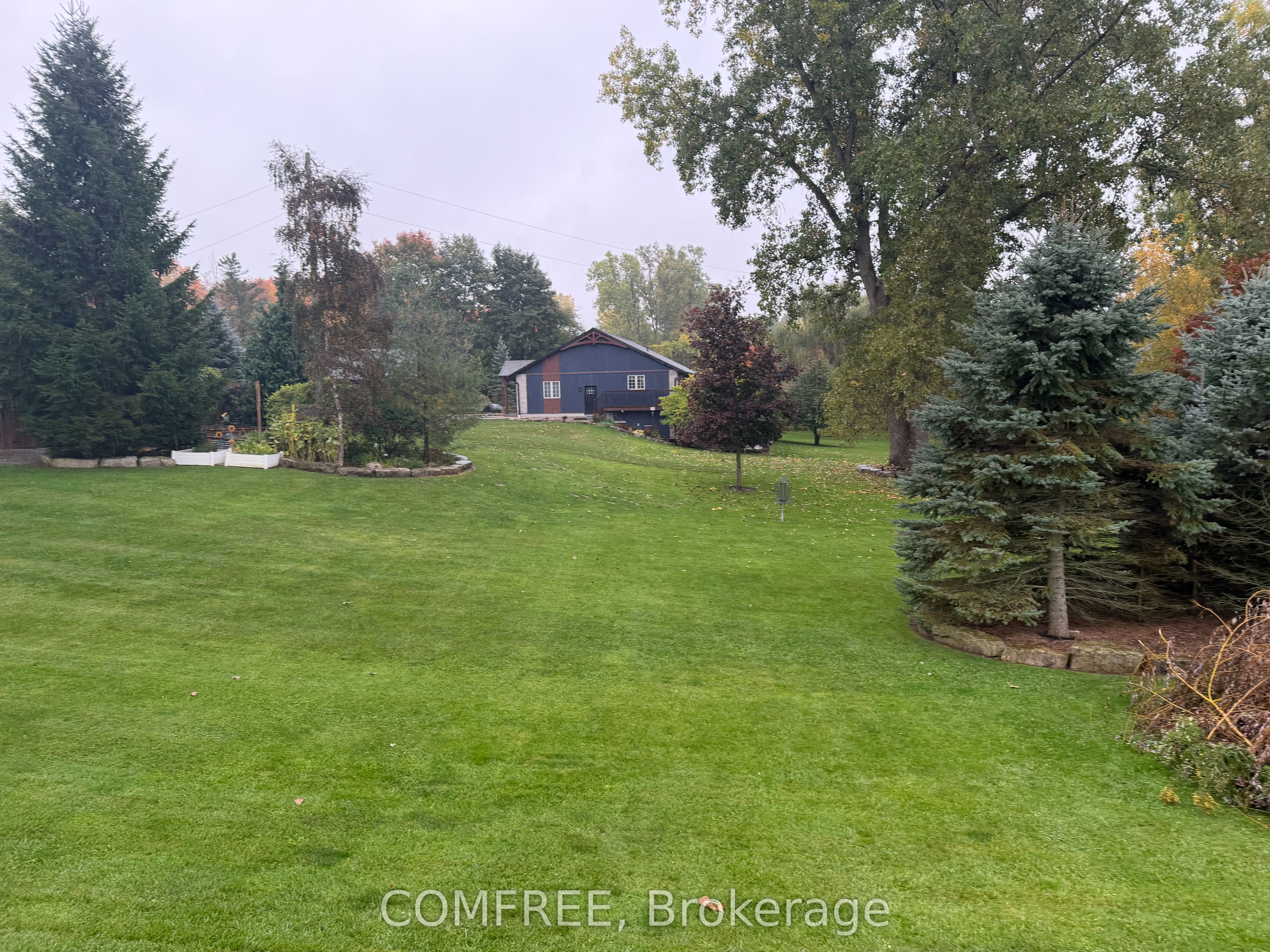 15104 Elginfield Road Property Photo 11