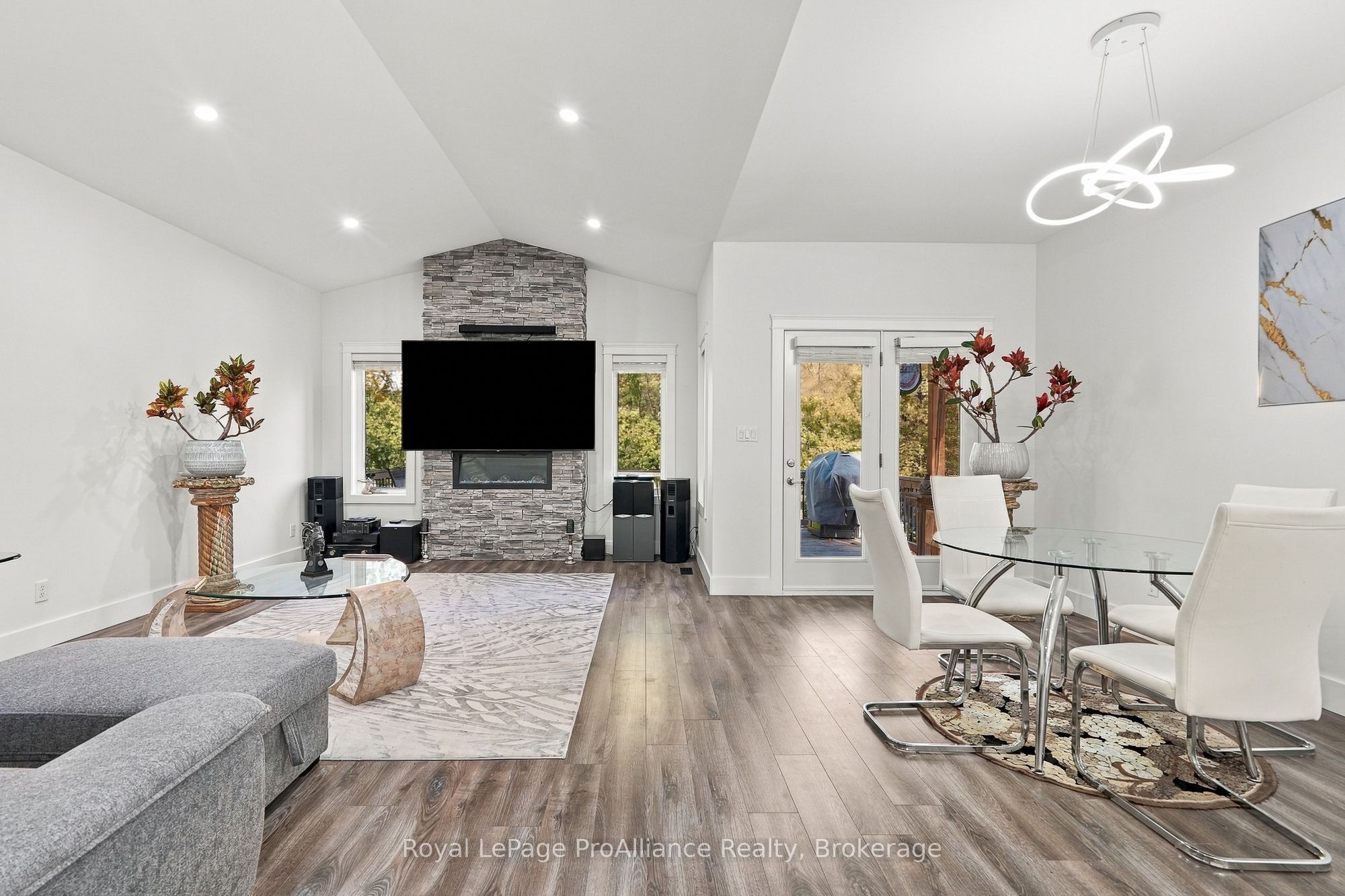 46 Birchmount Street Property Photo 18