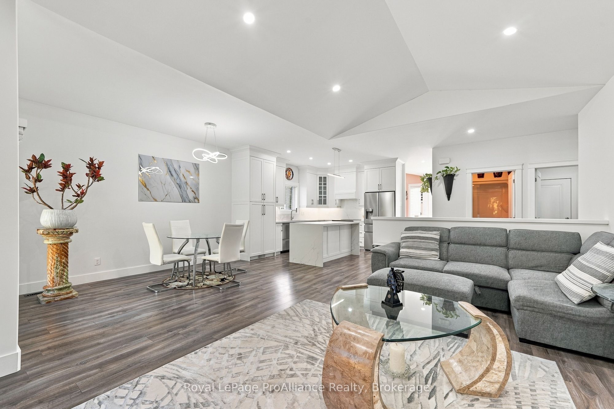 46 Birchmount Street Property Photo 20