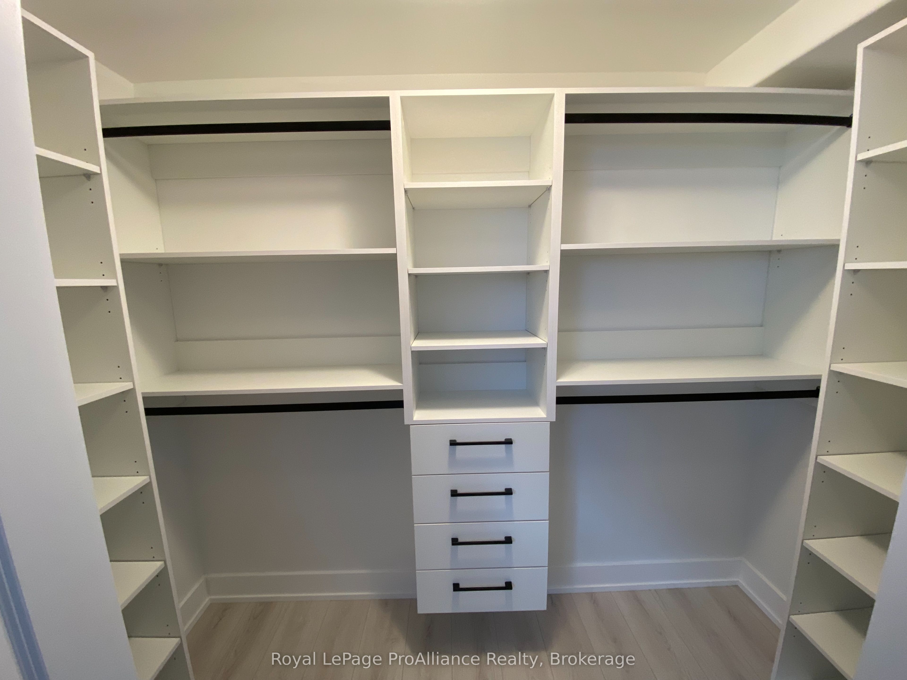 46 Birchmount Street Property Photo 37
