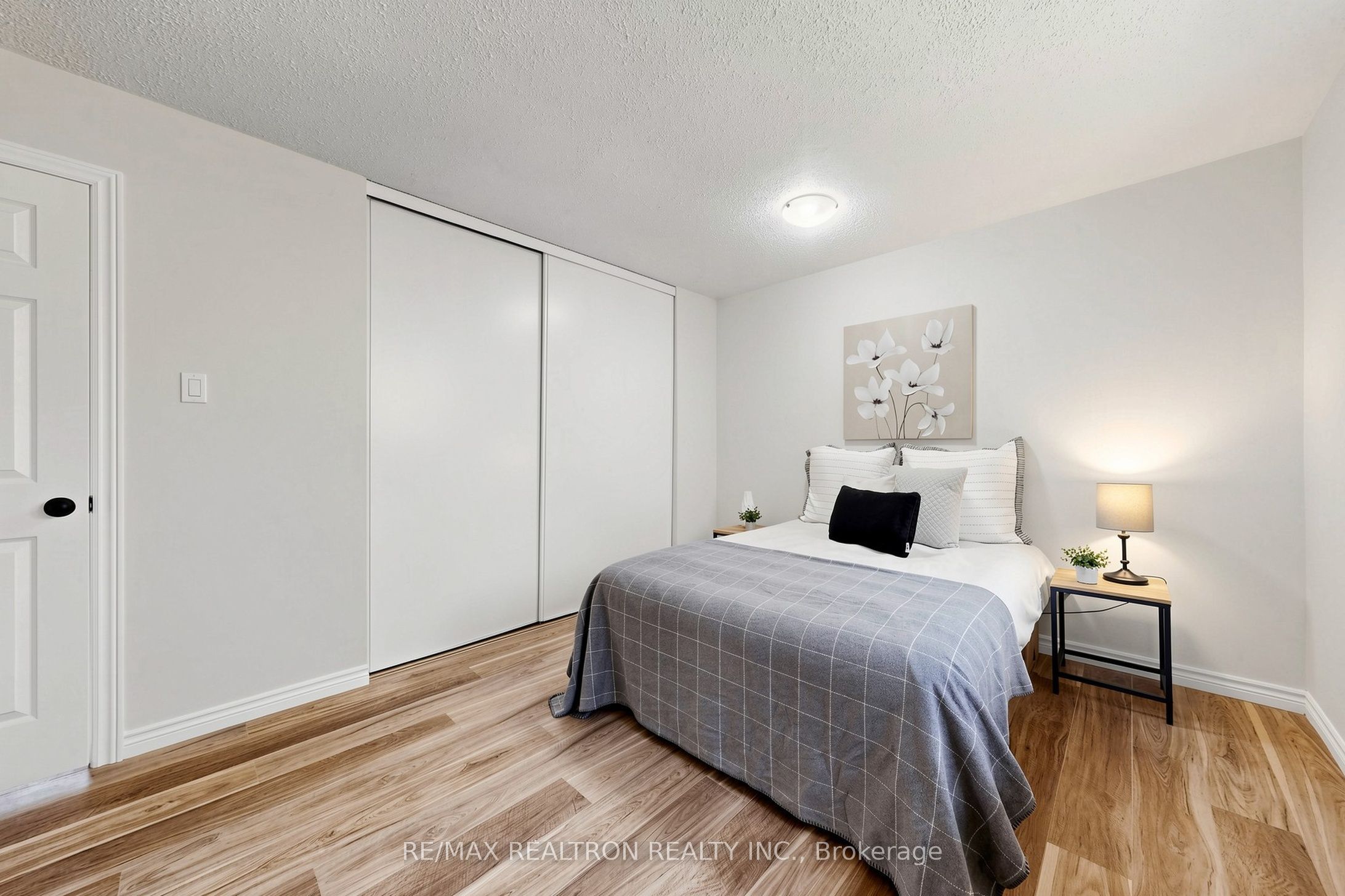 938 Whitefield Drive Property Photo 21