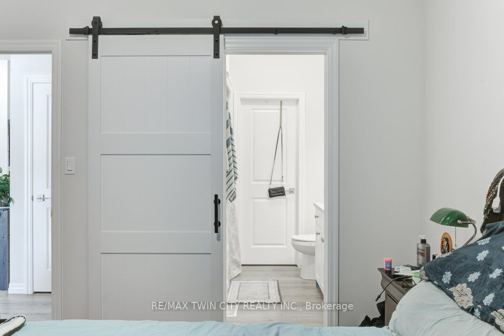 102 Livingston Drive Property Photo 11