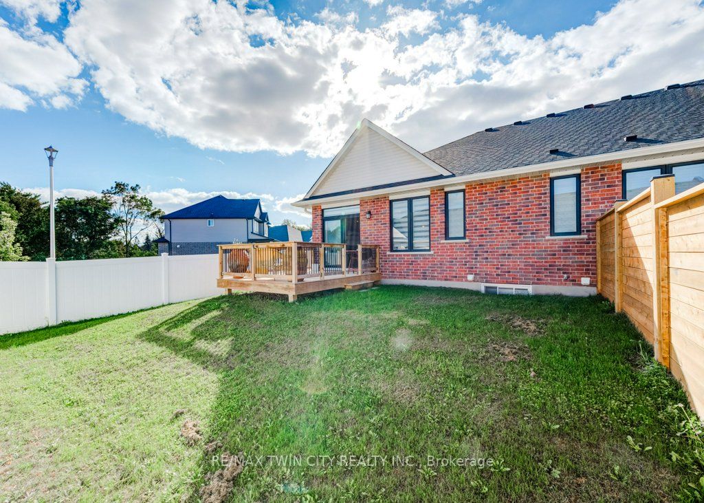 102 Livingston Drive Property Photo 24