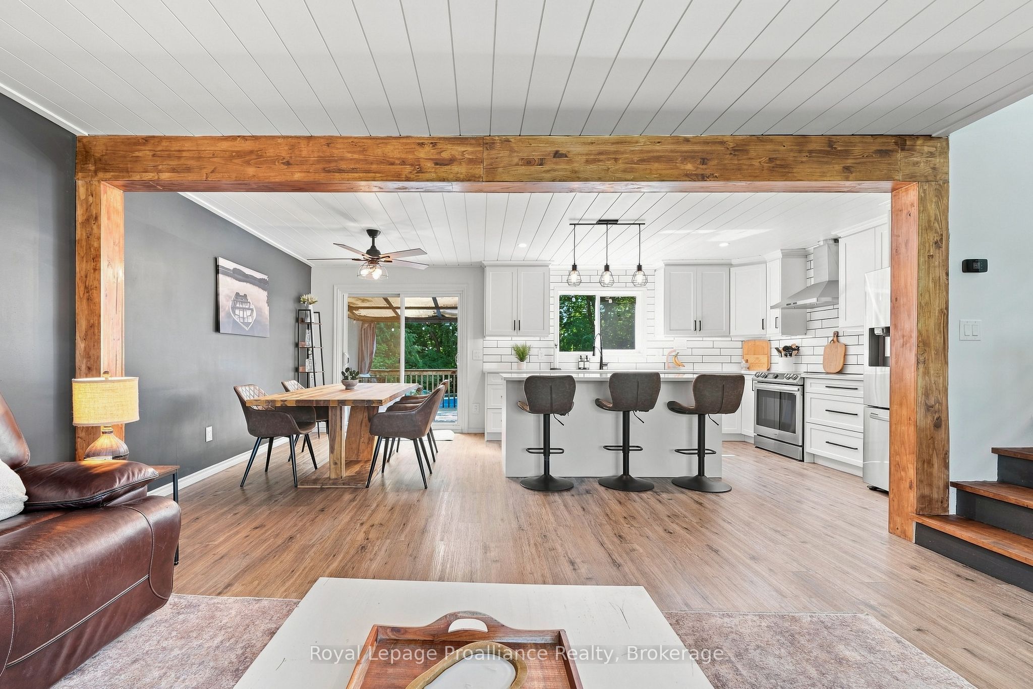 17537 Telephone Road Property Photo 12