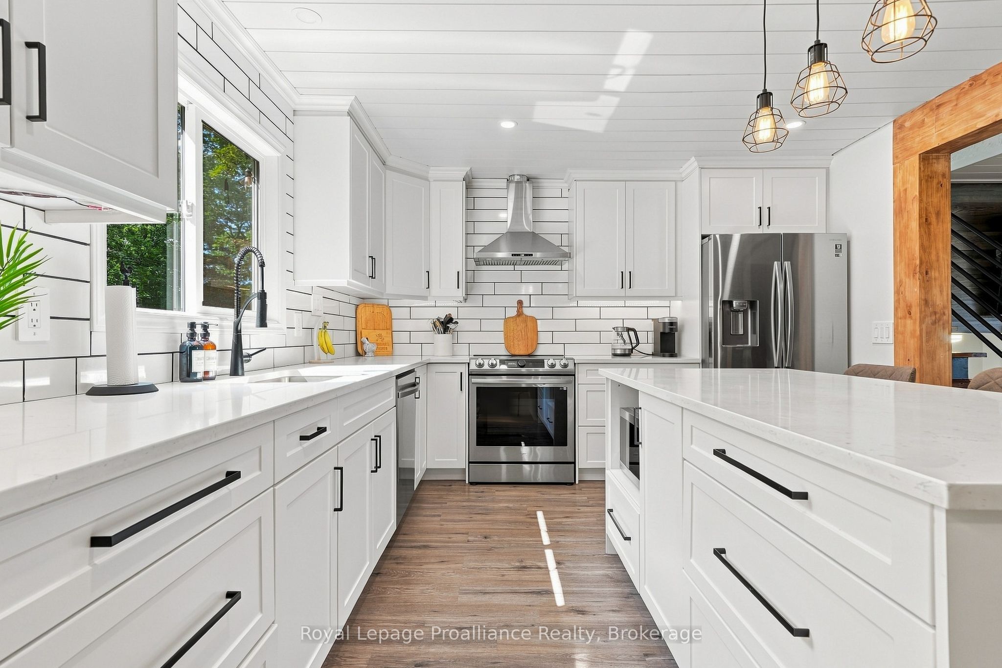 17537 Telephone Road Property Photo 16