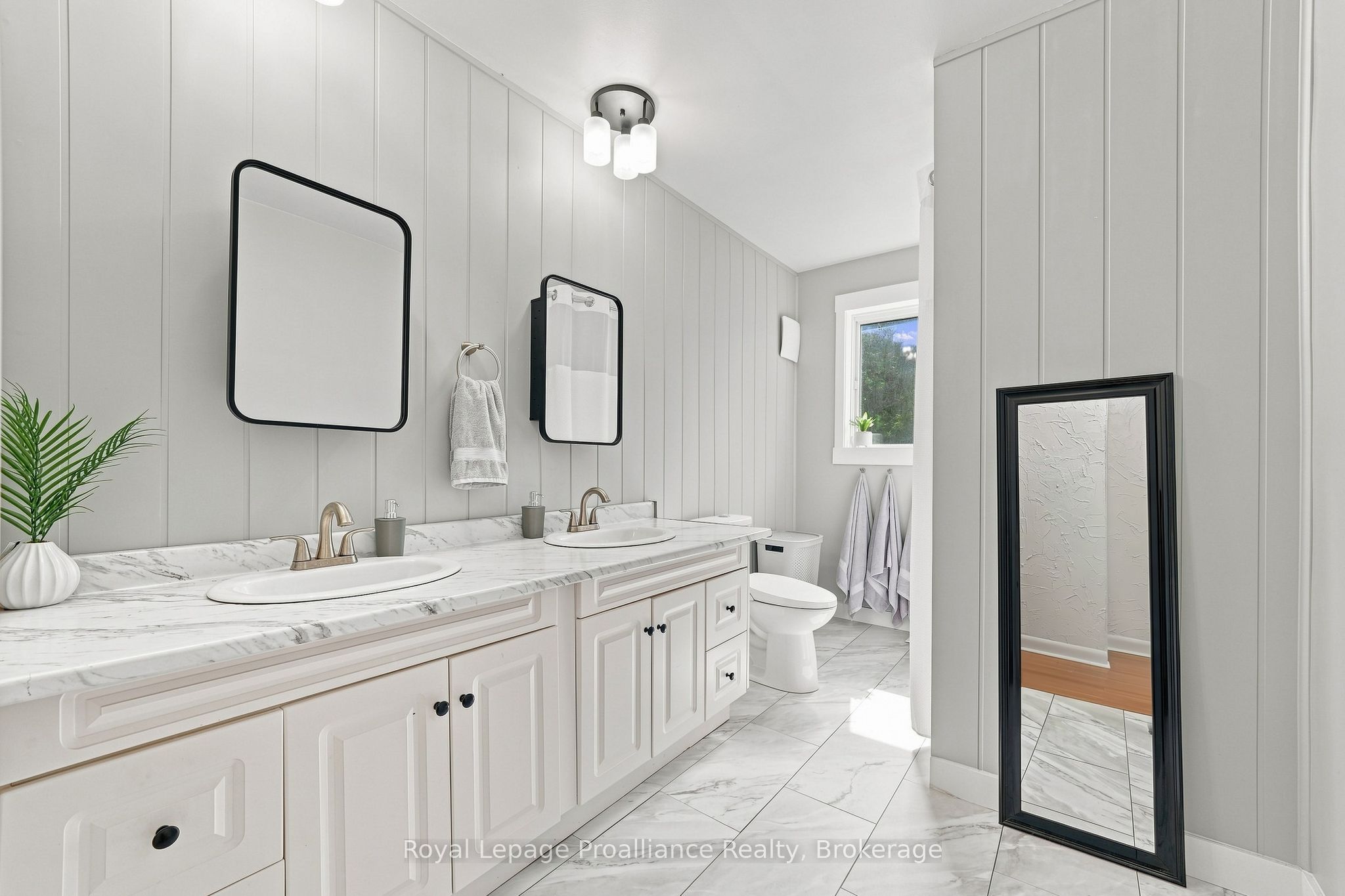 17537 Telephone Road Property Photo 20