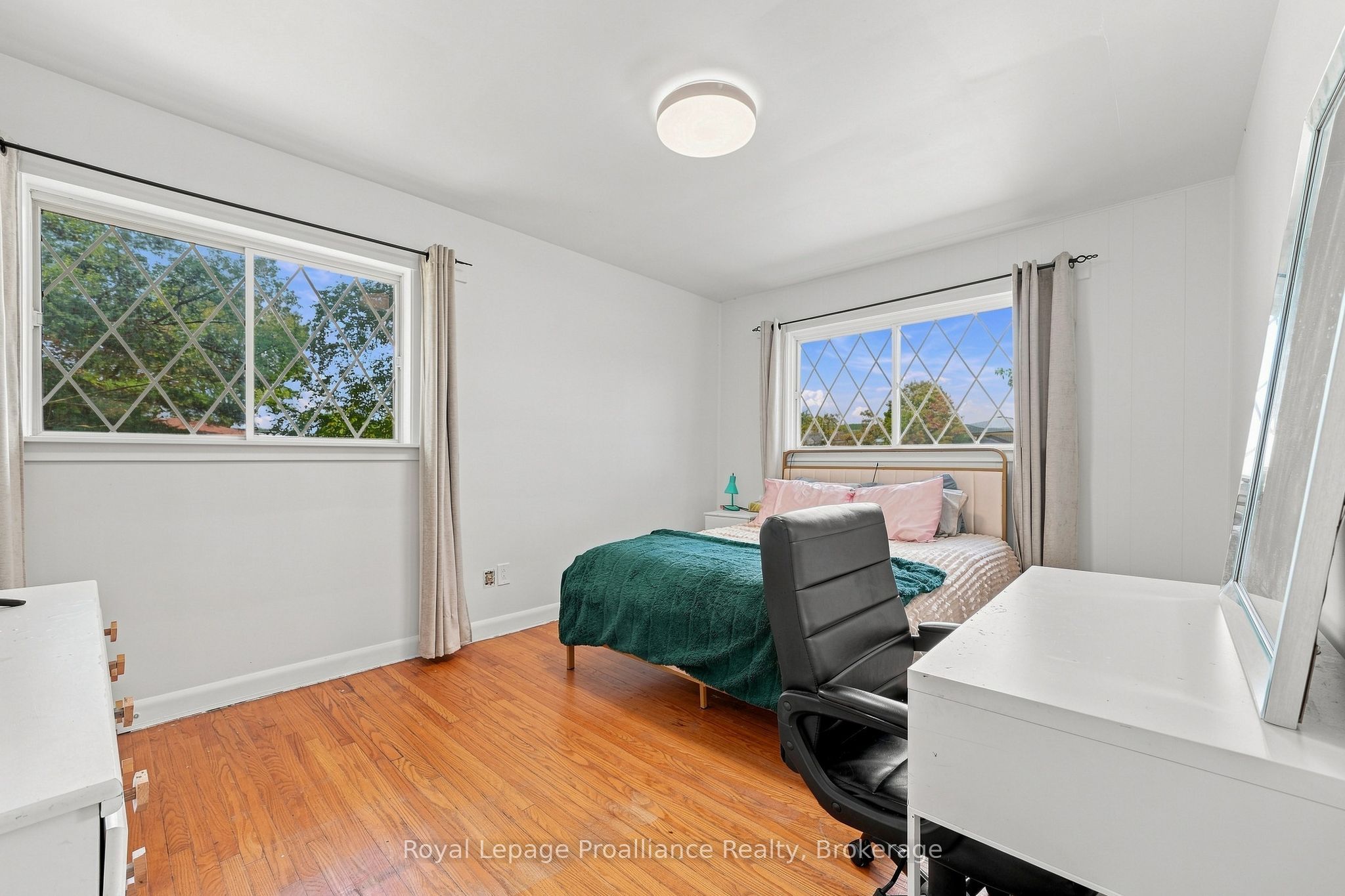 17537 Telephone Road Property Photo 22
