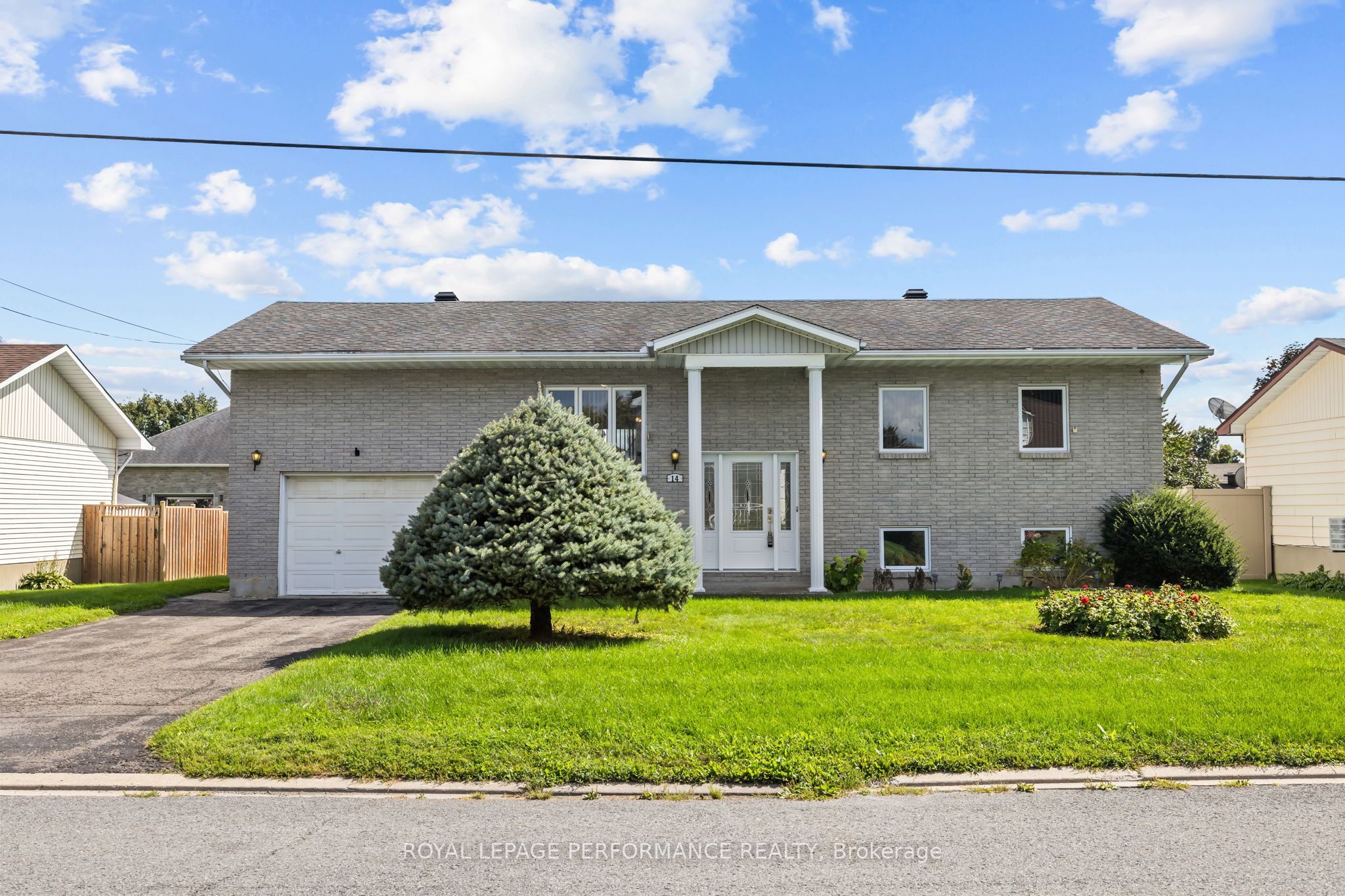 14 Albert Street Property Photo 1