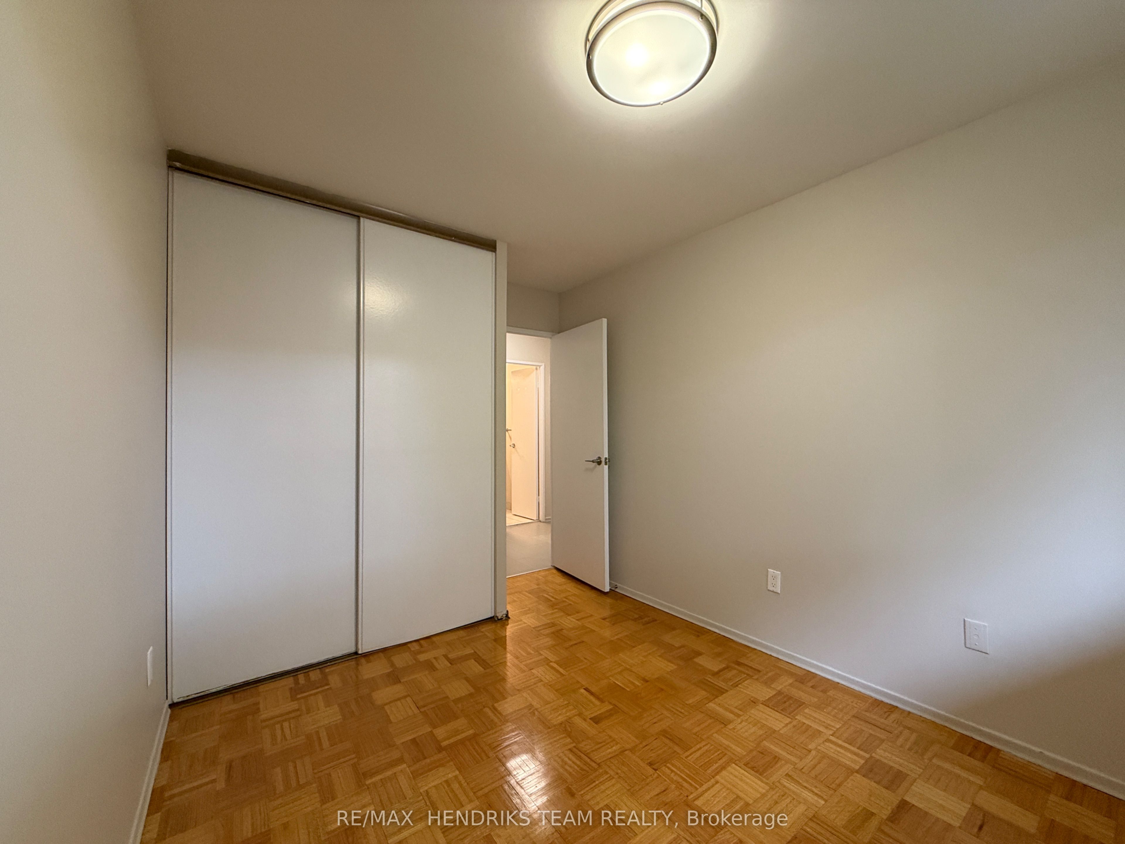 60 Windward Street 204 Property Photo 8
