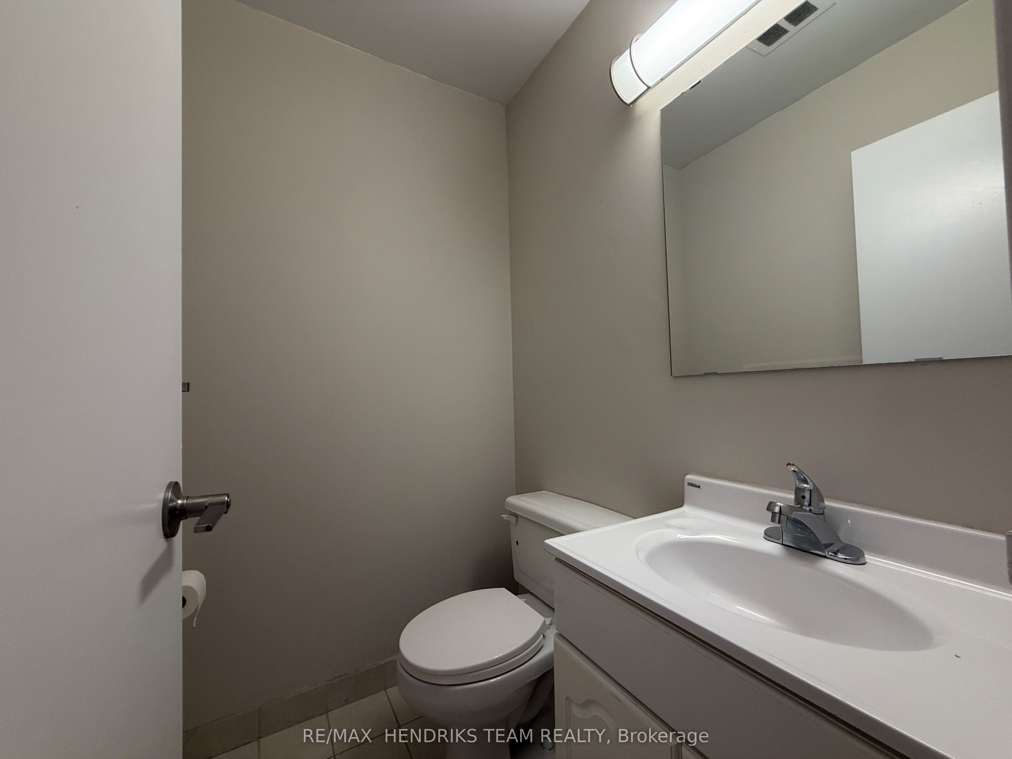 60 Windward Street 204 Property Photo 13