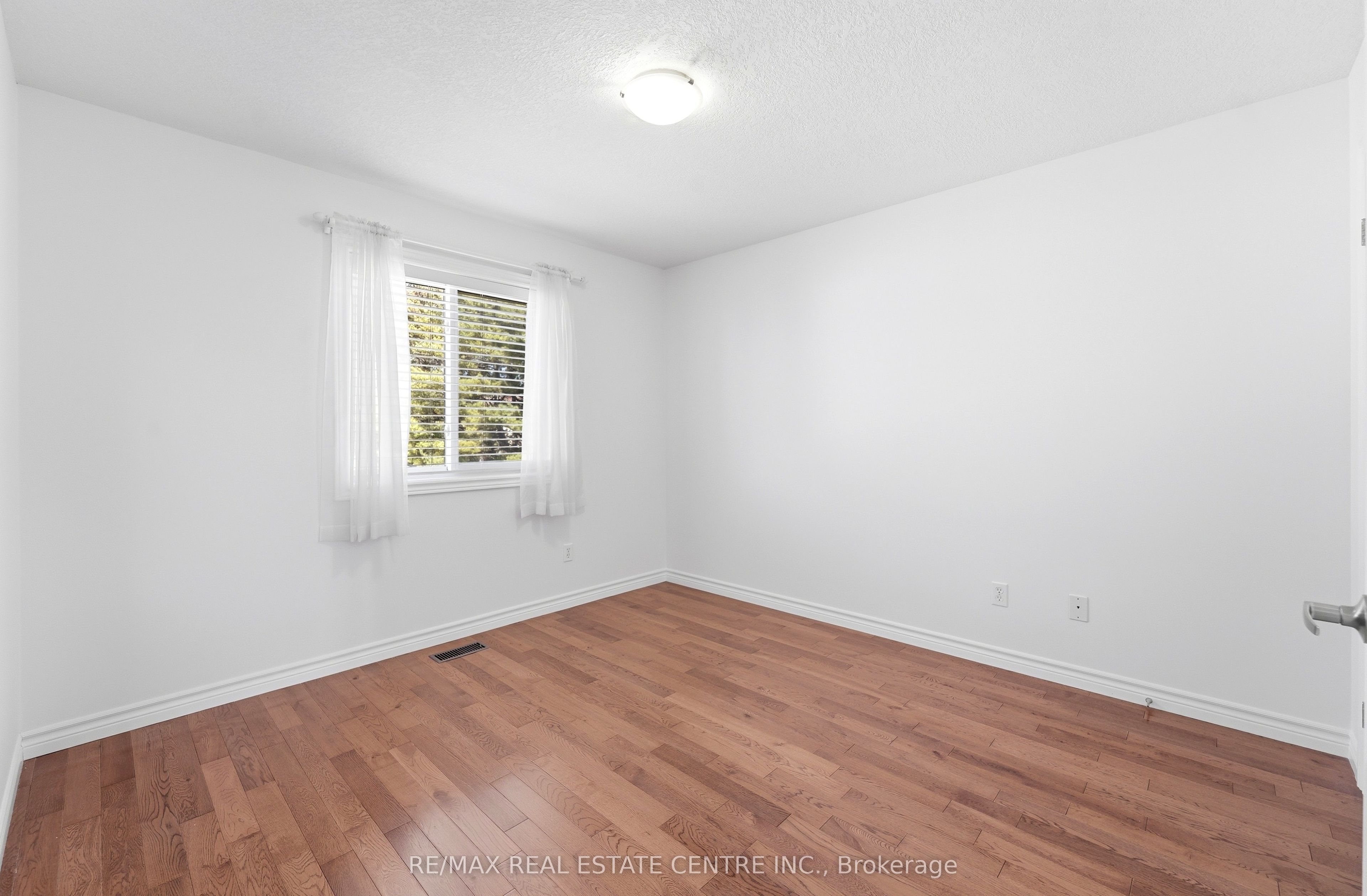 83 Yates Avenue Property Photo 18