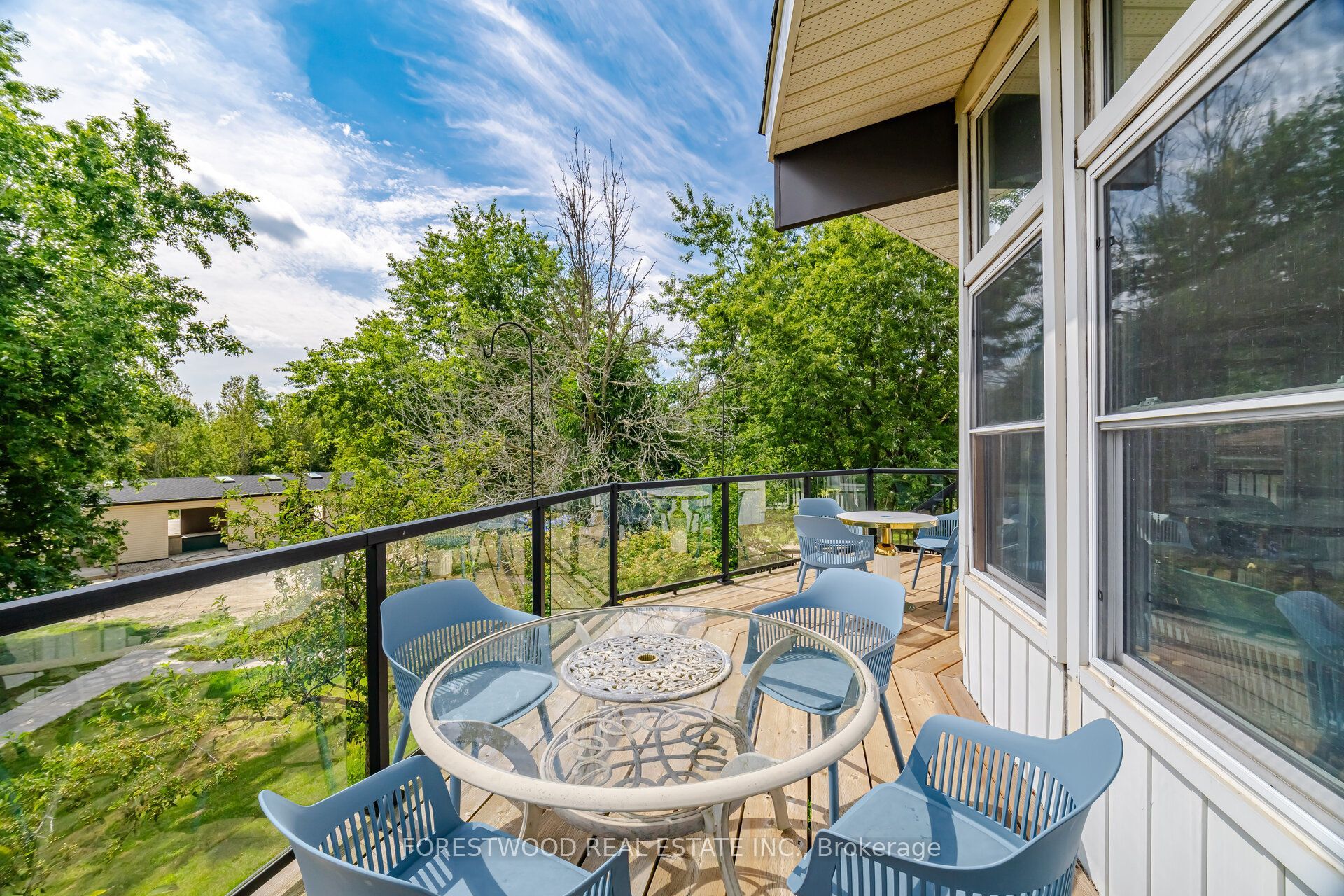 5688 Sixth Line Property Photo 10