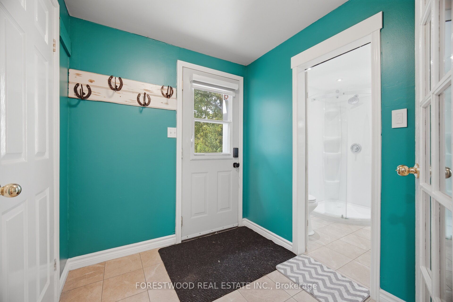 5688 Sixth Line Property Photo 22