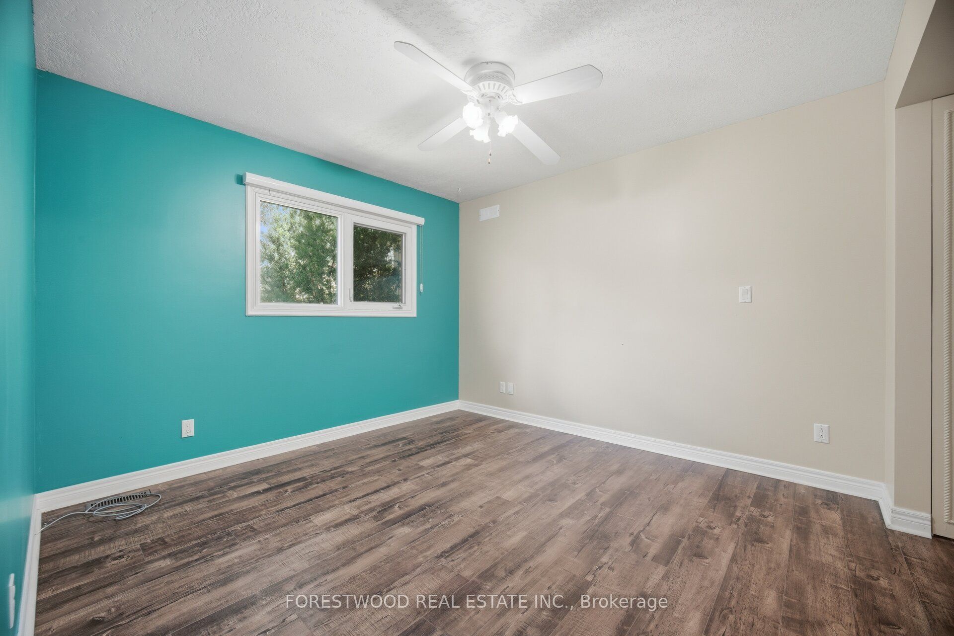 5688 Sixth Line Property Photo 26