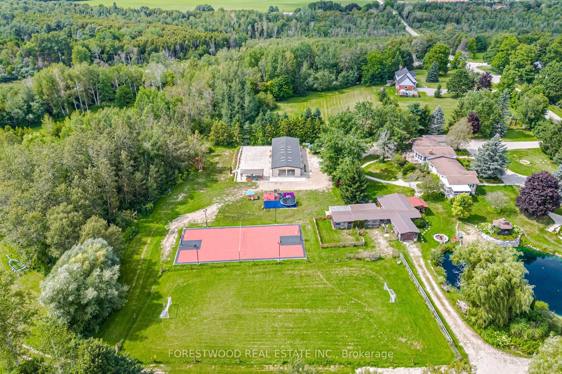 5688 Sixth Line Property Photo 44