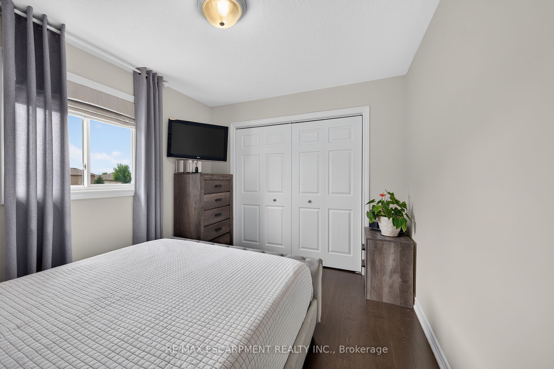 18 Linda Crescent Property Photo 32