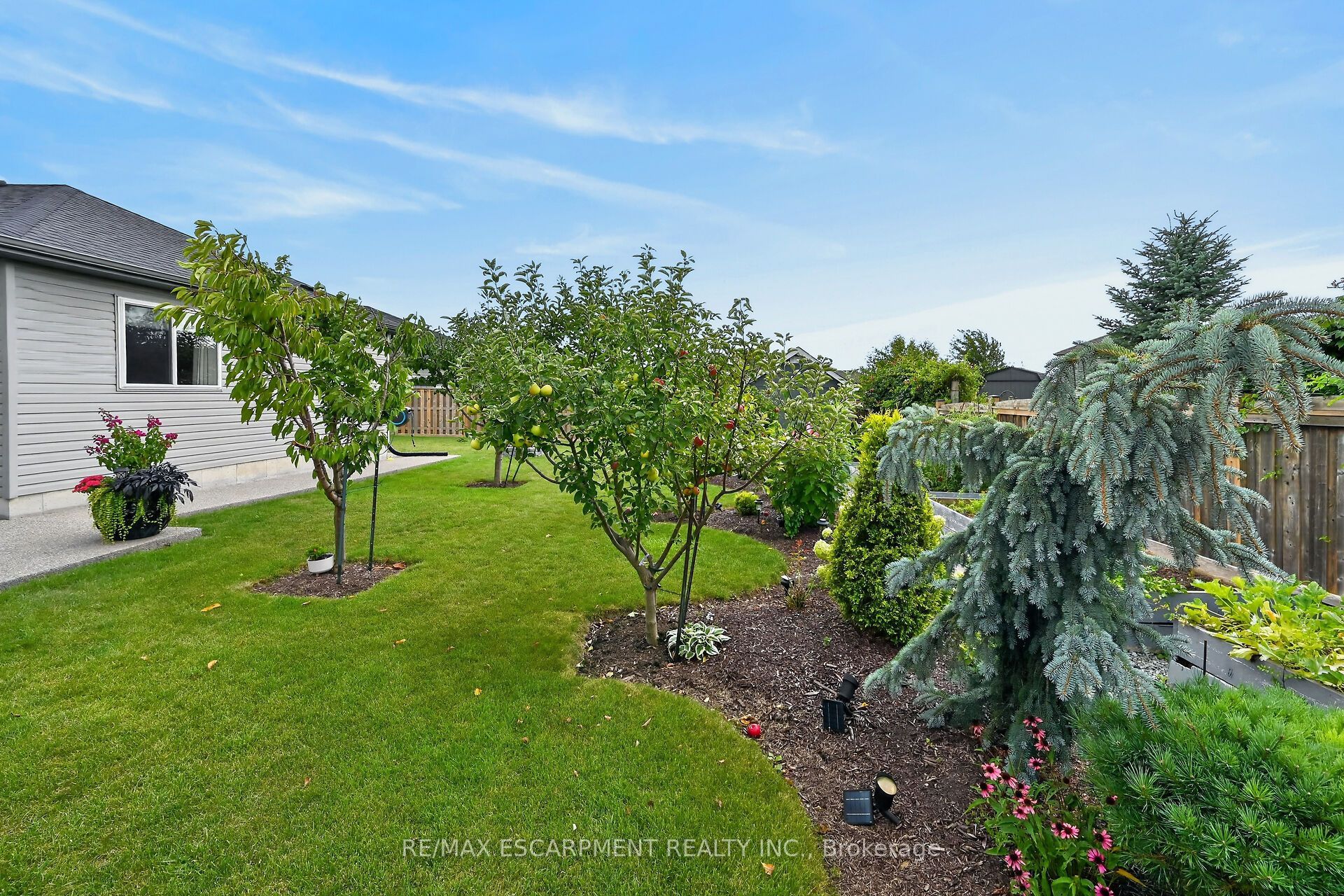18 Linda Crescent Property Photo 45