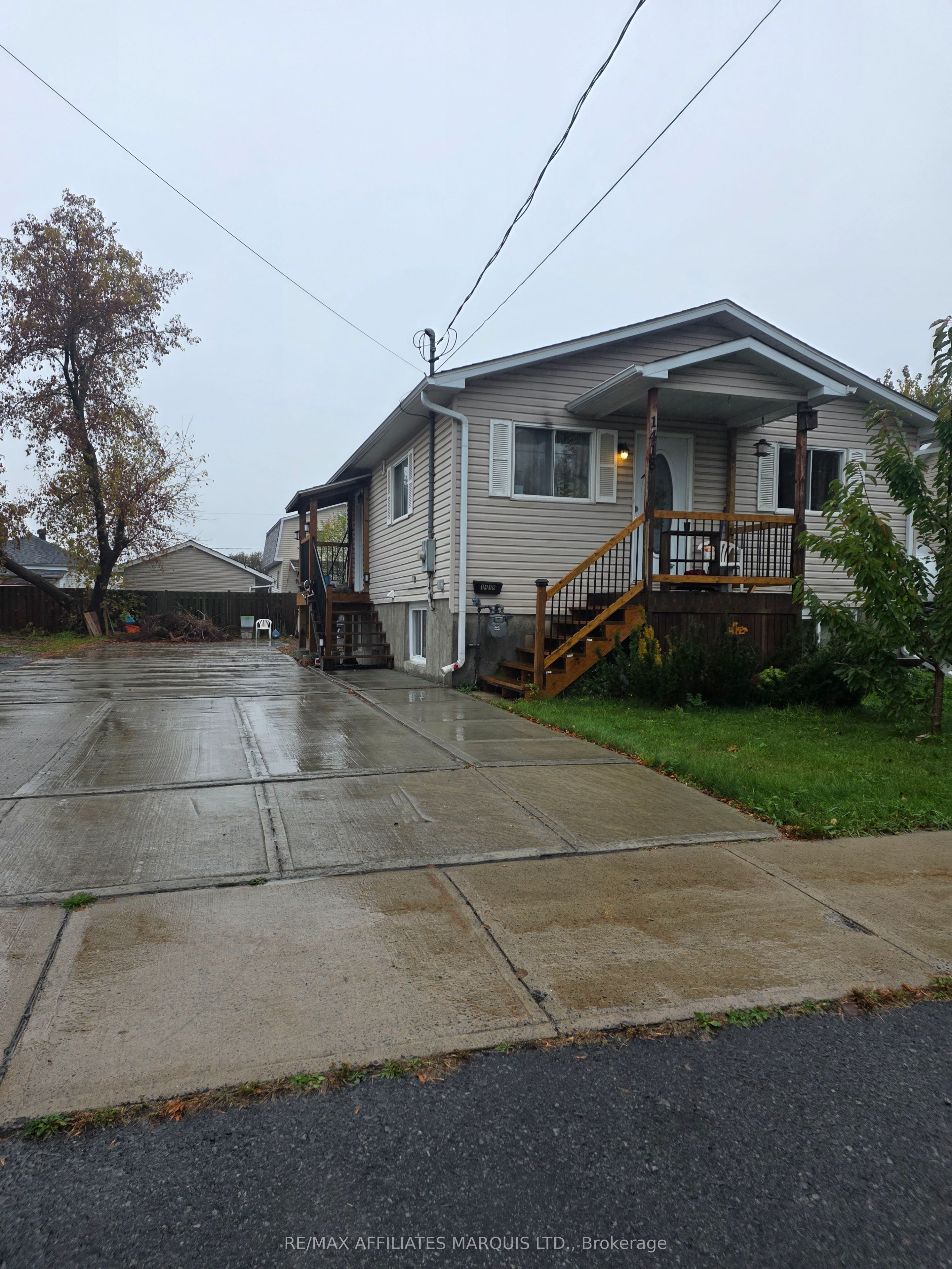 1418 Cumberland Street Property Photo 1