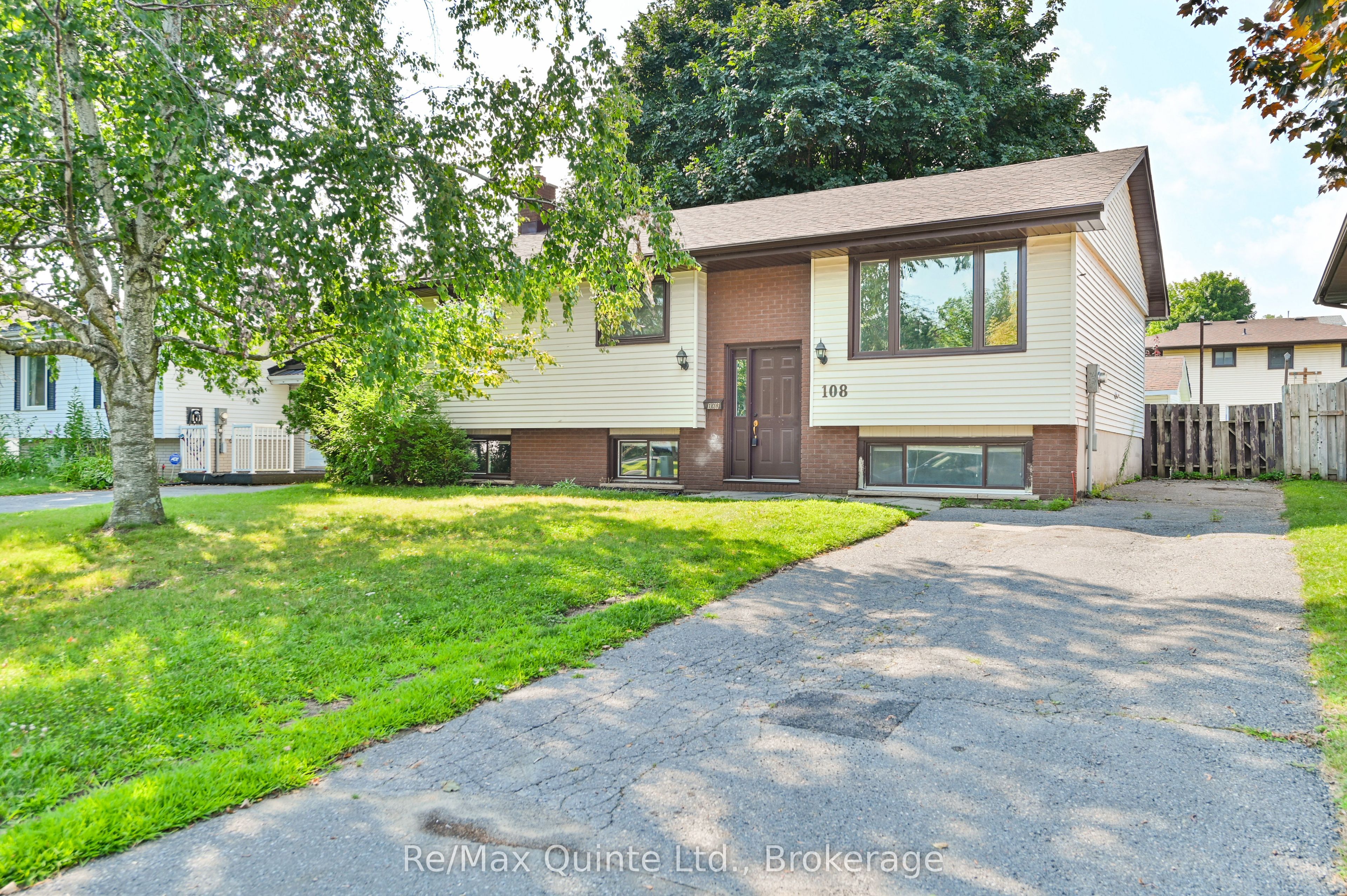 108 Nicholas Street Property Photo 1