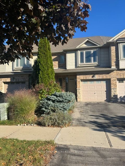 43 Hemlock Way Property Photo 2