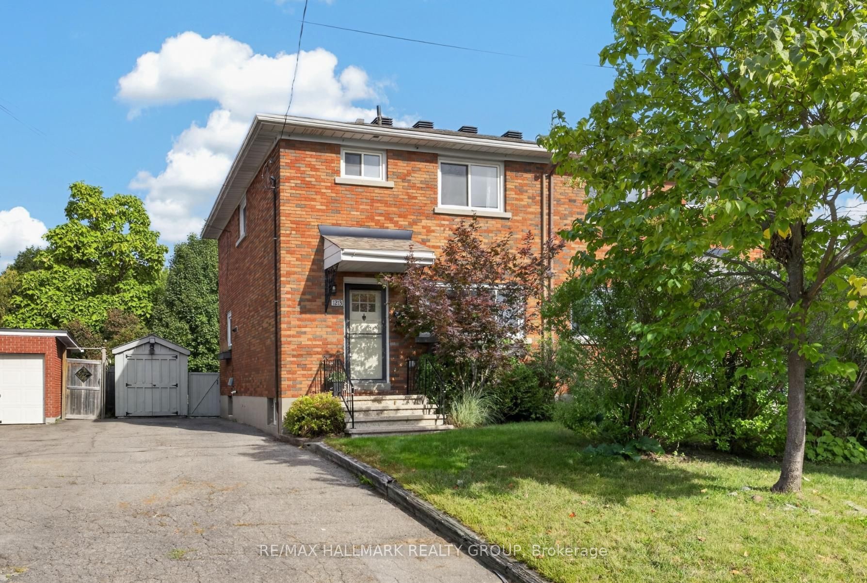 1213 Emperor Avenue Property Photo 1