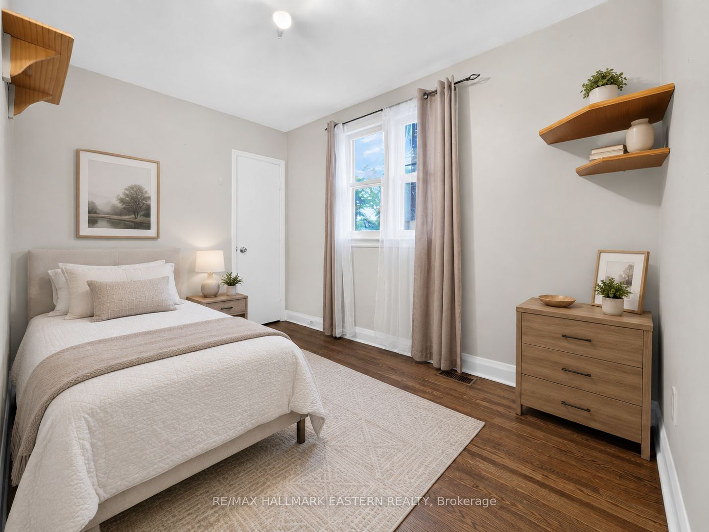 599 Donegal Street Property Photo 12