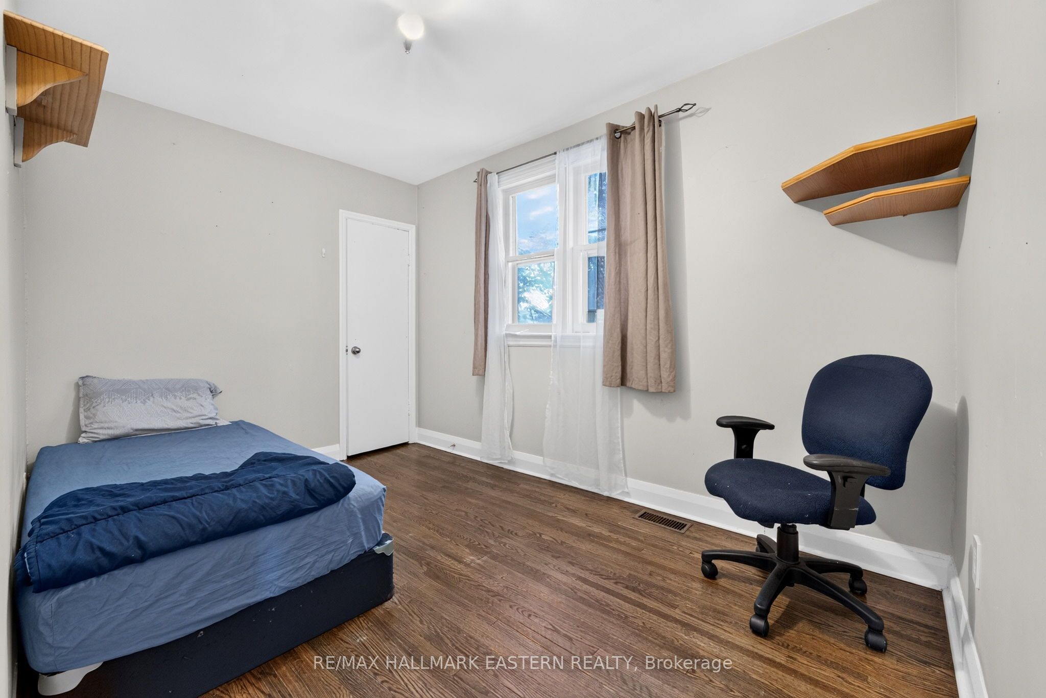 599 Donegal Street Property Photo 16