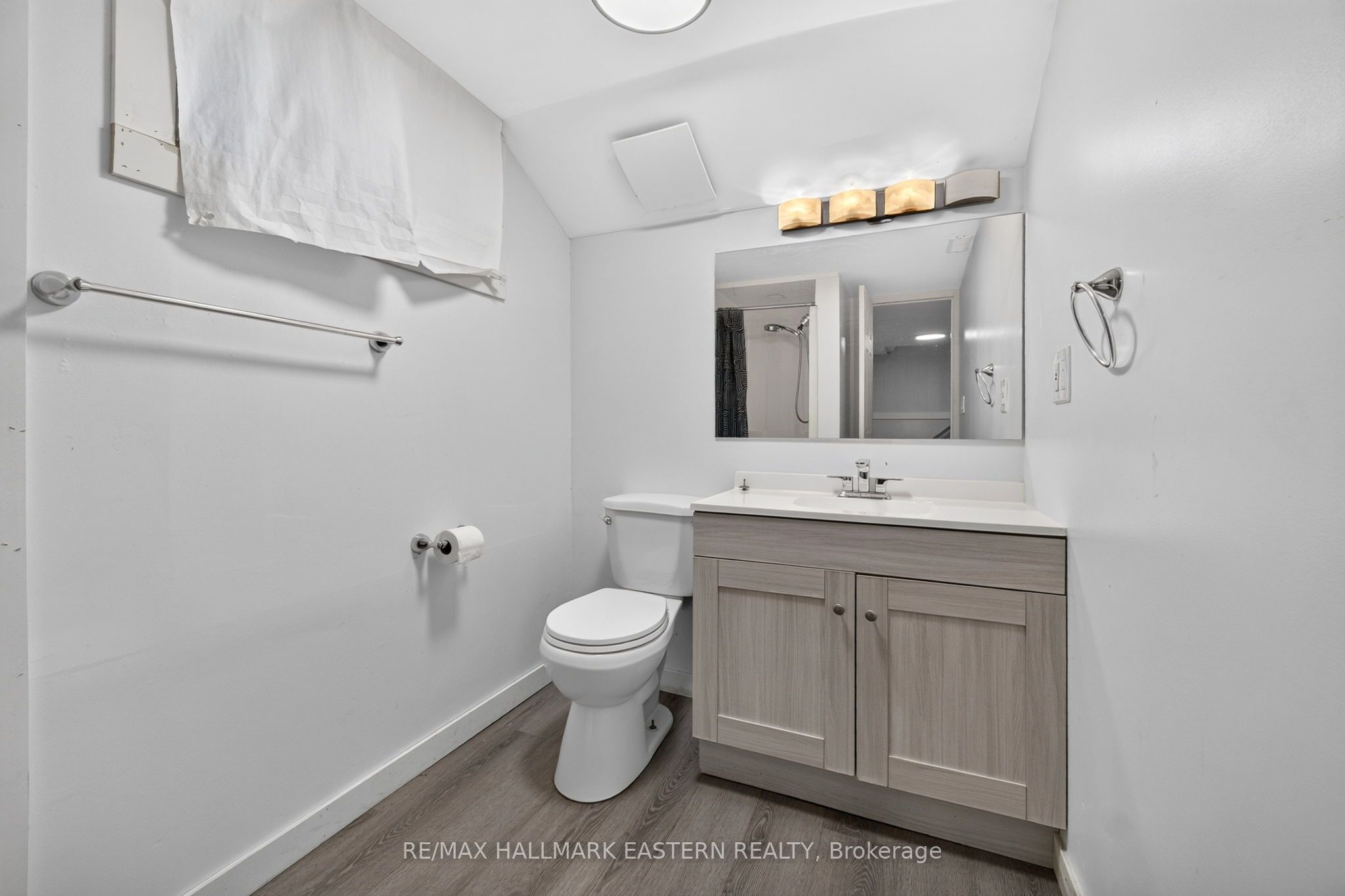 599 Donegal Street Property Photo 40