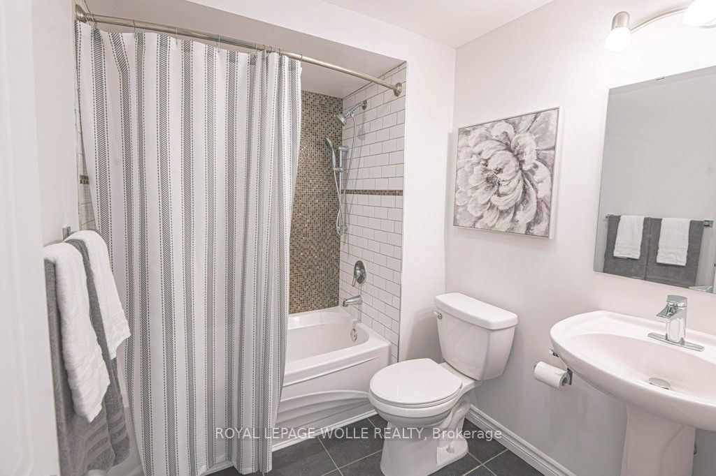 461 Beechwood Place 52 Property Photo 25