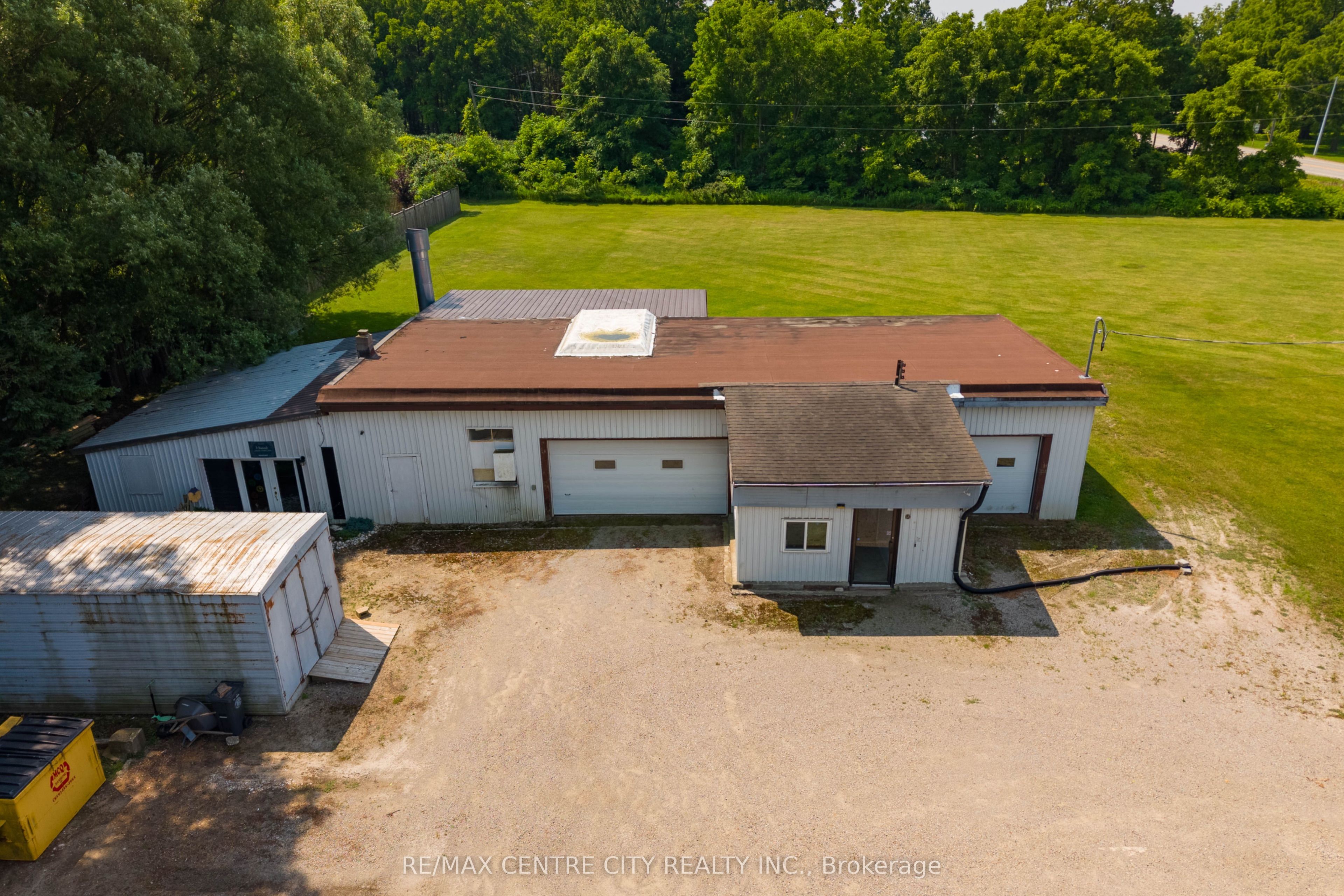9664 Belmont Road Property Photo 5