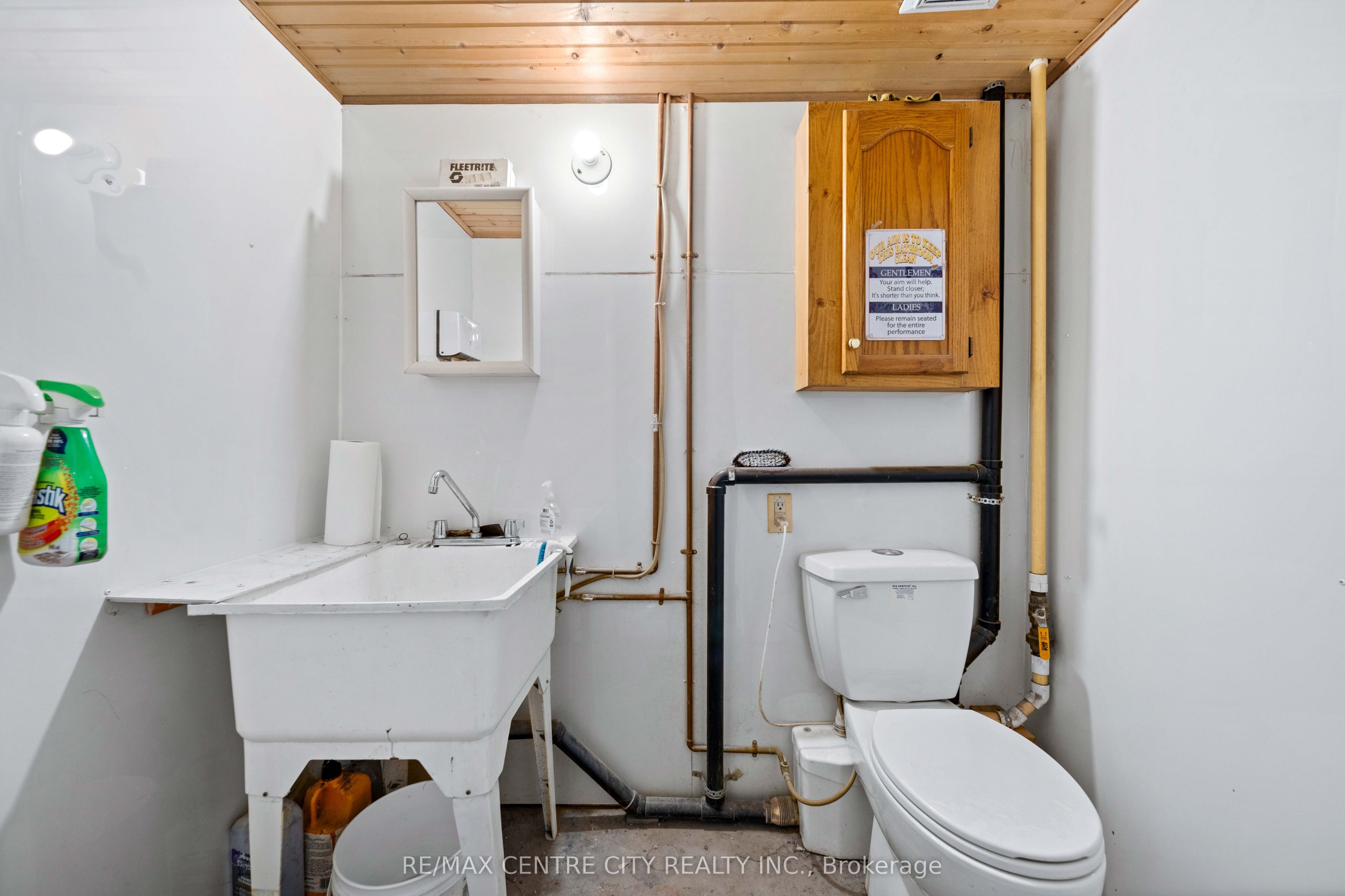 9664 Belmont Road Property Photo 36