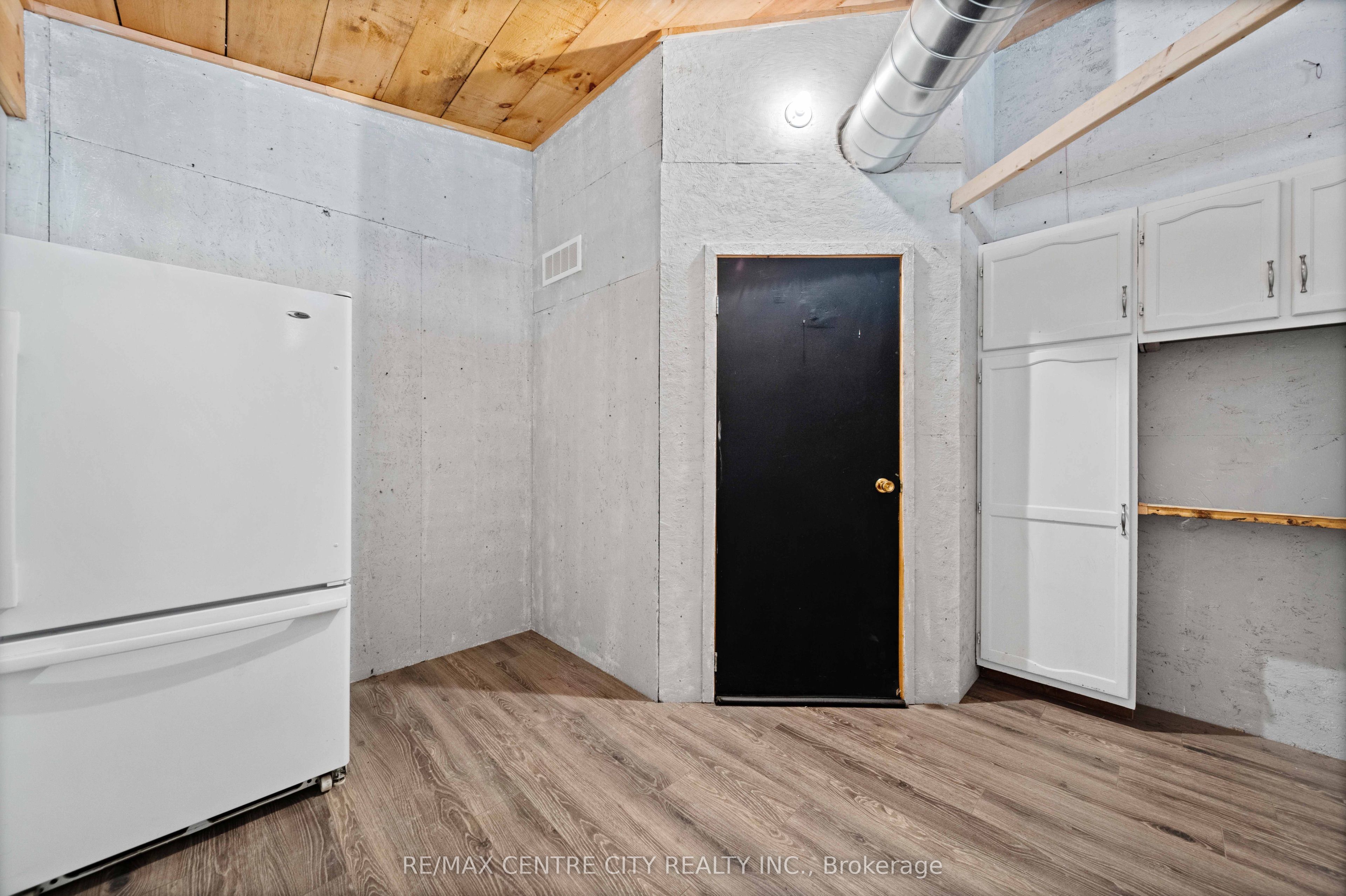 9664 Belmont Road Property Photo 41