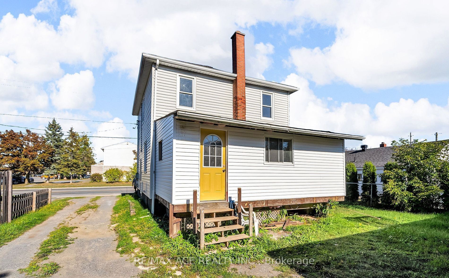 1606 Pitt Street Property Photo 28