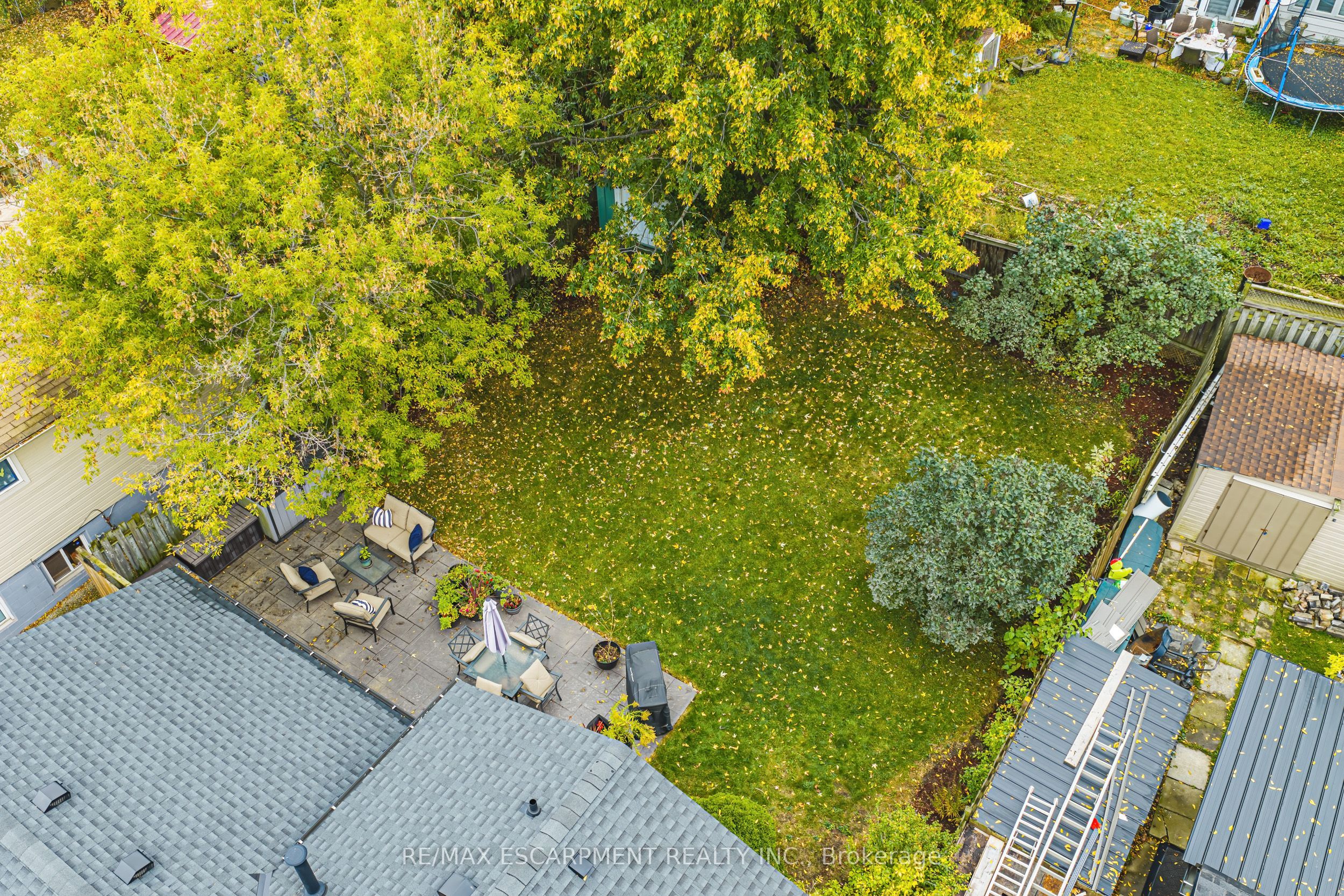 429 Limeridge Road W Property Photo 19