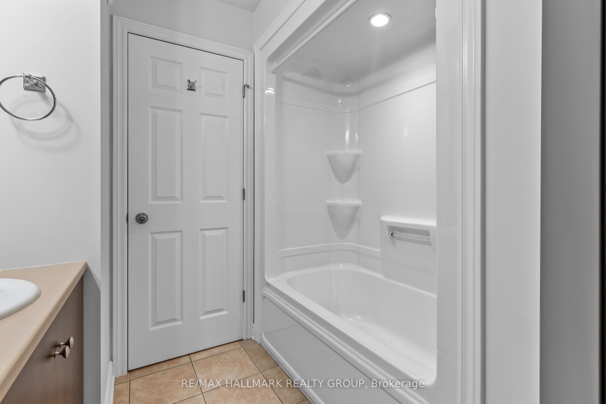 3 Horton Street Property Photo 16