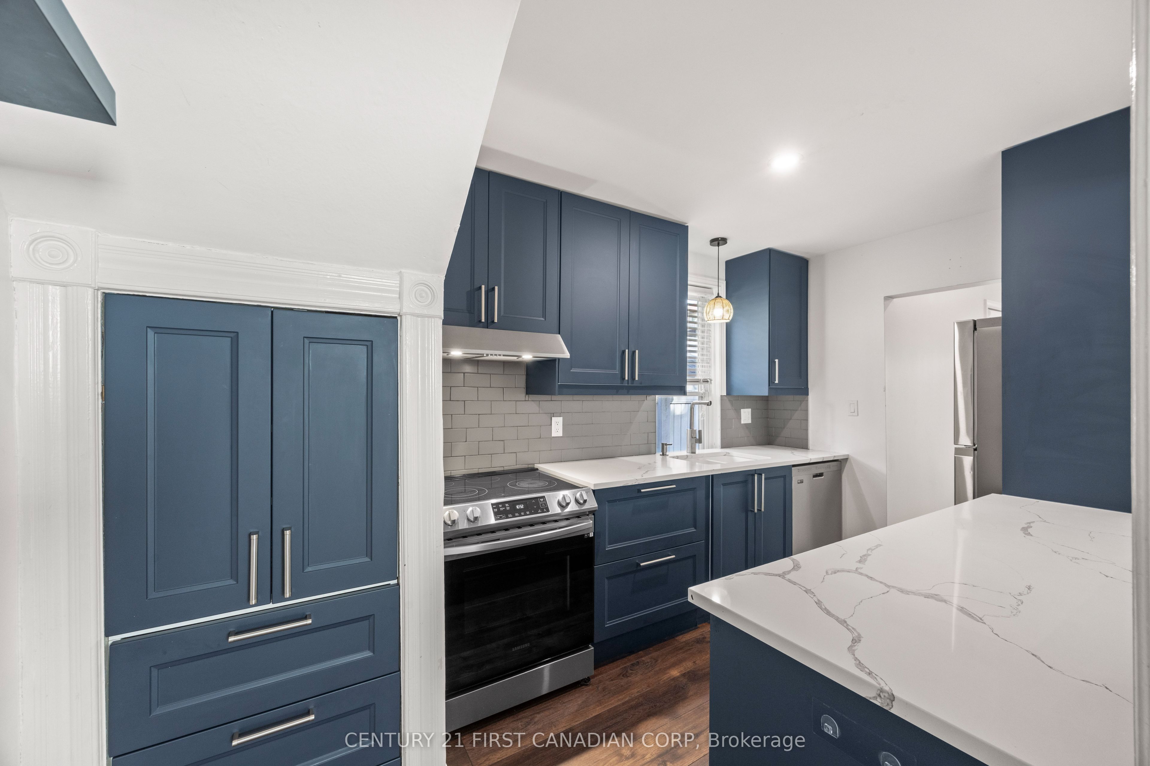 26 Thornton Avenue Property Photo 12