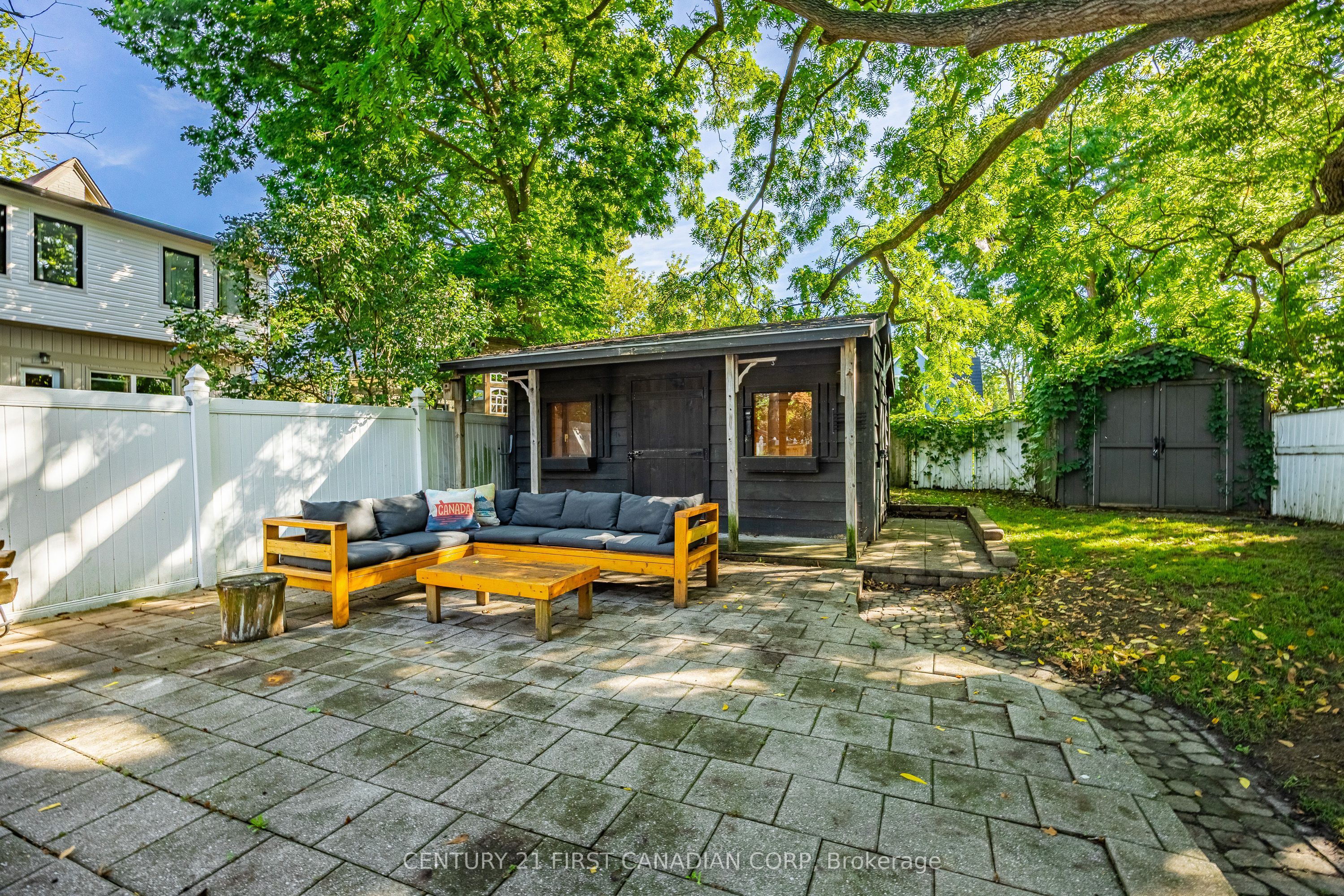 26 Thornton Avenue Property Photo 36
